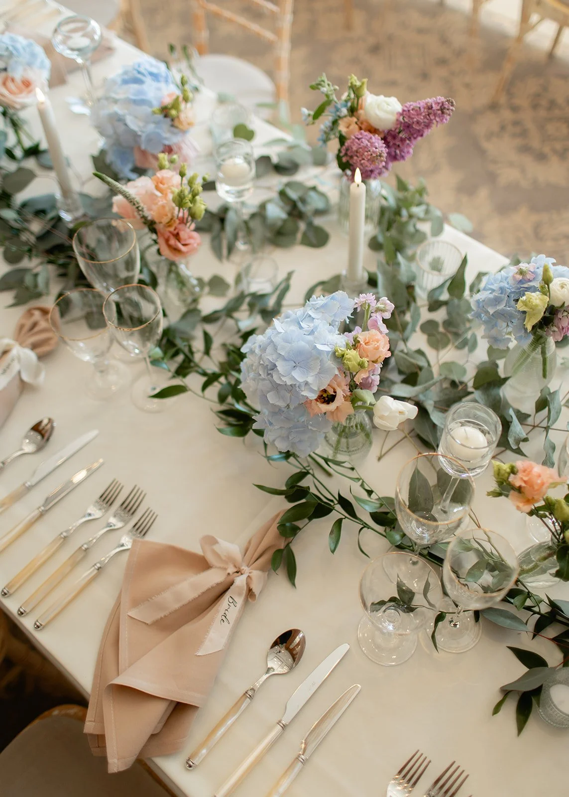 hedsor-house-wedding-Lottie Topping-editorial-documentary-wedding-photography29.JPG