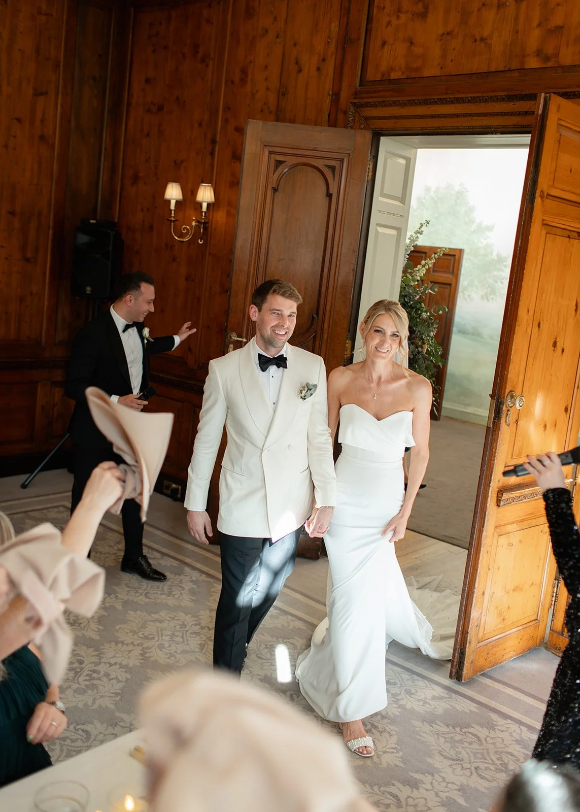 hedsor-house-wedding-Lottie Topping-editorial-documentary-wedding-photography50.JPG
