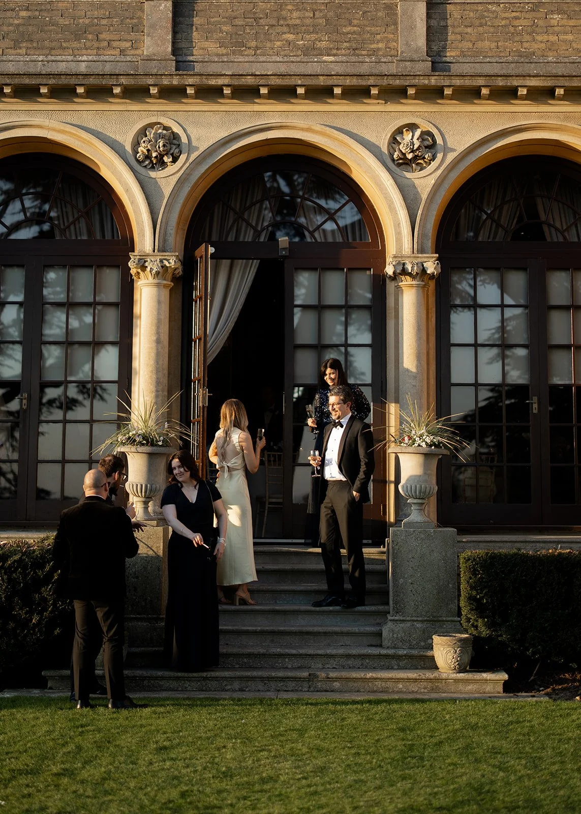 hedsor-house-wedding-Lottie Topping-editorial-documentary-wedding-photography62.JPG