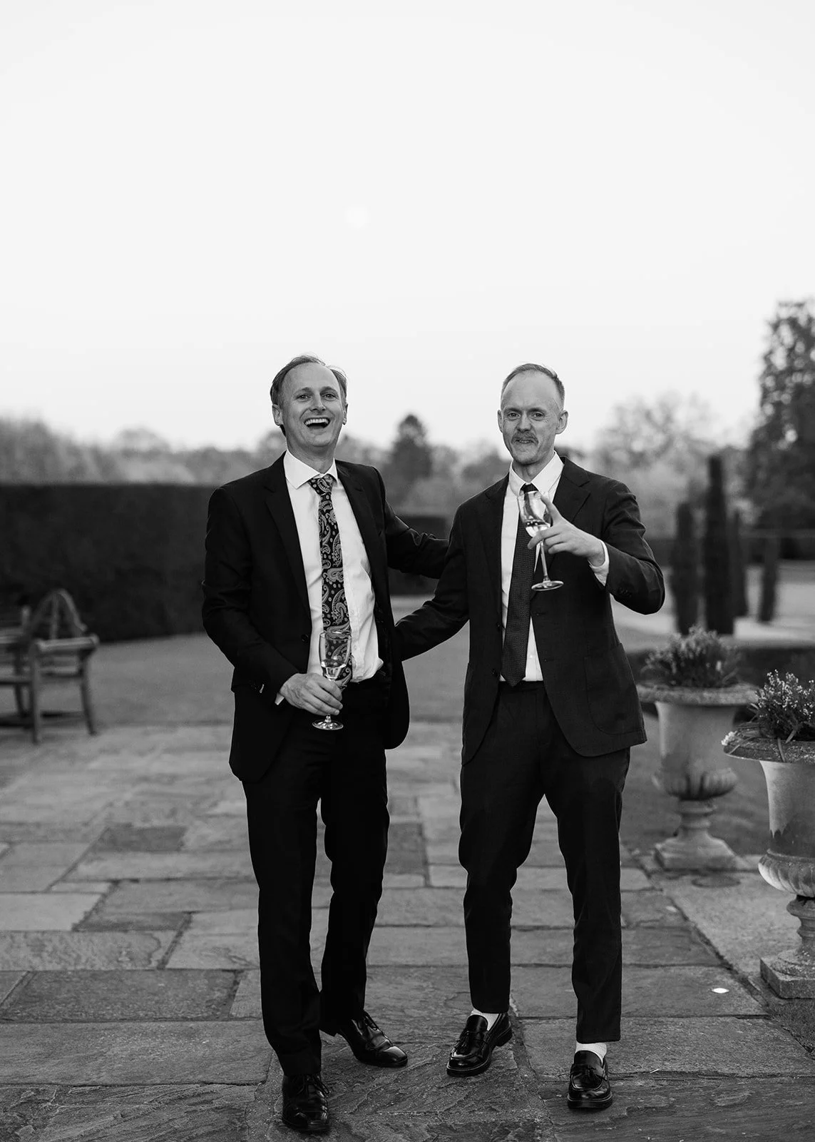 hedsor-house-wedding-Lottie Topping-editorial-documentary-wedding-photography79.JPG