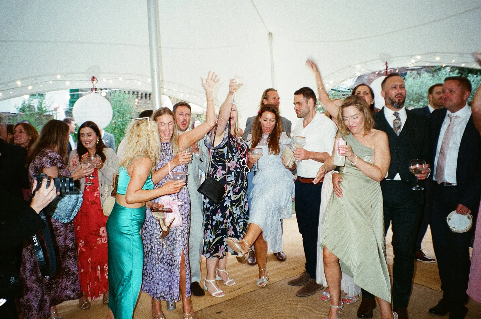 Caroline+Jamie+22.07.25_Film_LottieTopping-40.jpg
