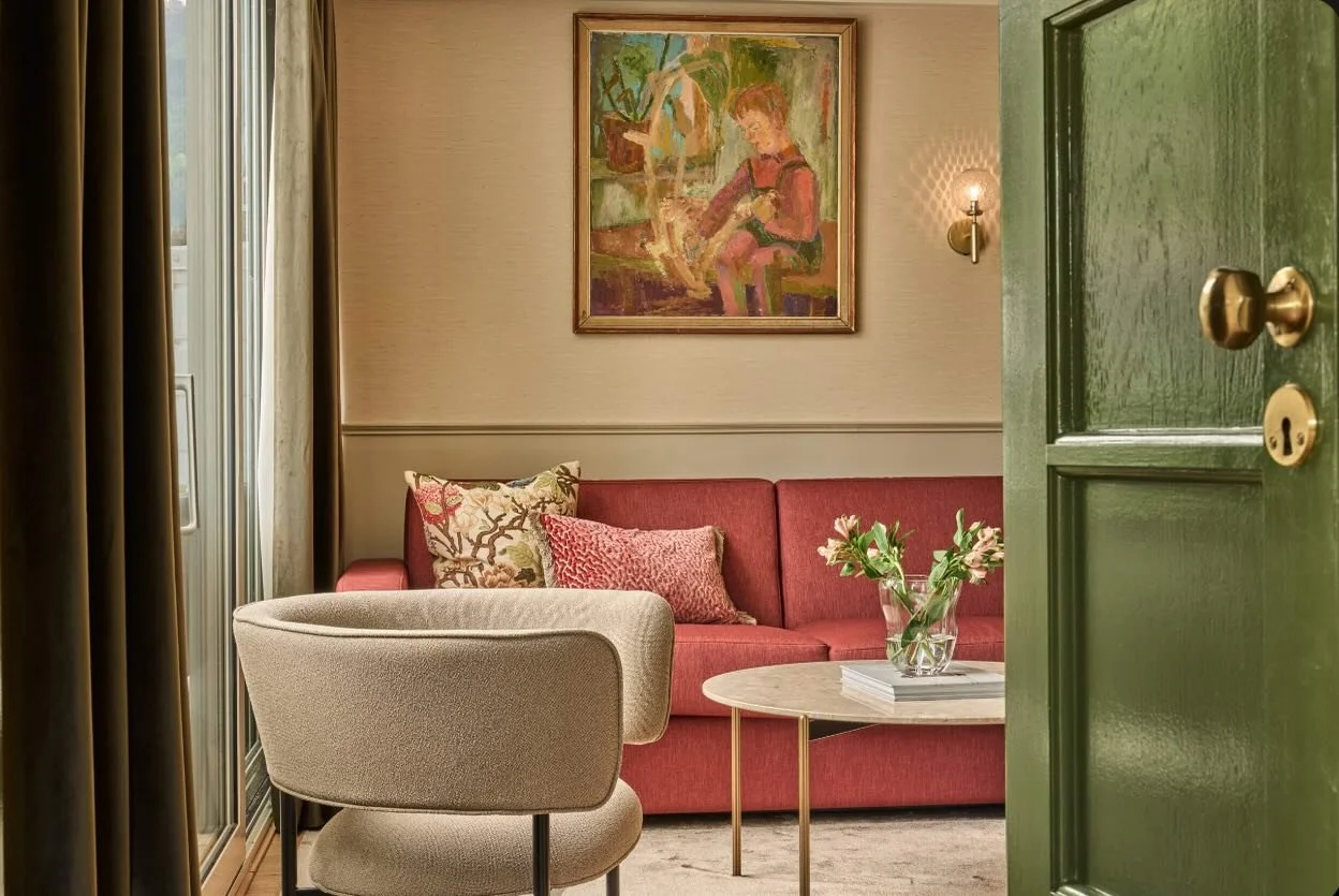 Suite p&aring; @hotelullensvang
Prosjekt fra 2025 gjort i samarbeid med @nina_i_frisk 
Bilder @heimrcollection