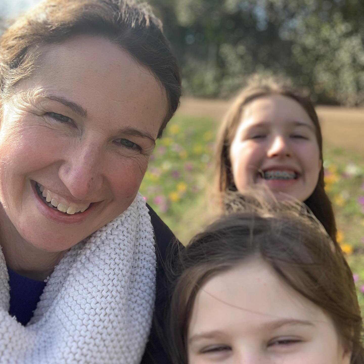 Gorgeous day here yesterday in Twickers with my girls, helps that the sun was shining right?! As I move into full time nutrition work and help more people, lots of you have been asking questions and finding out more about what I do, thank you! Well, 