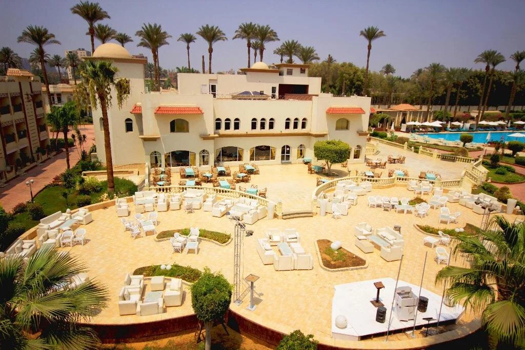 Cataract Pyramid Resort Cairo