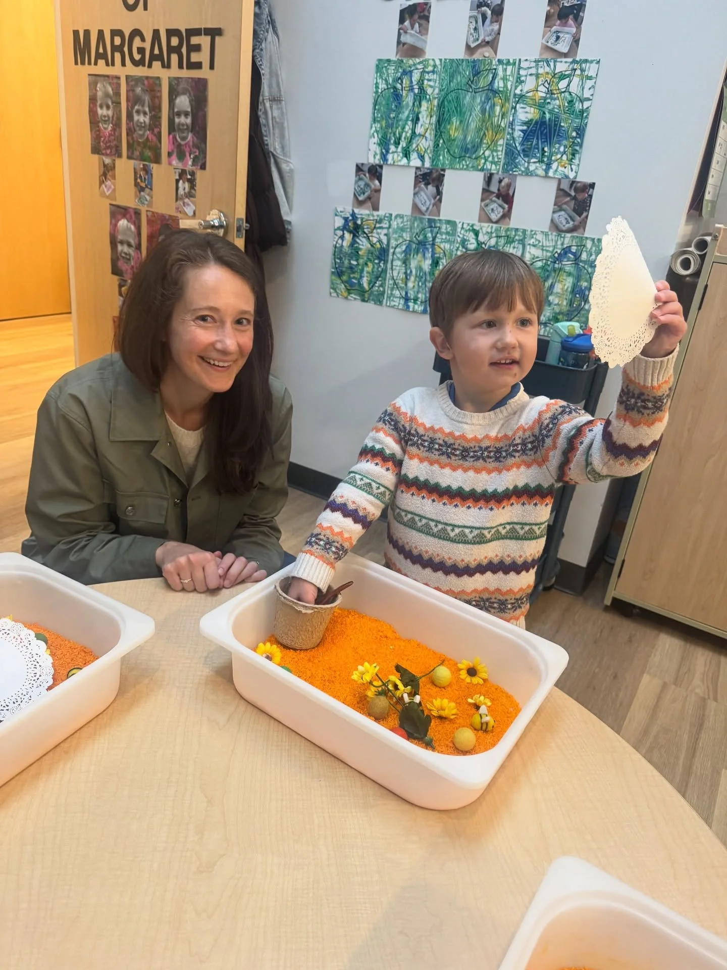 Our Peekadoodle students were so proud to welcome their parents in to their classrooms this week for our Curriculum visits. The children as well as their teachers were so excited to share all they have accomplished in just these first few weeks of sc
