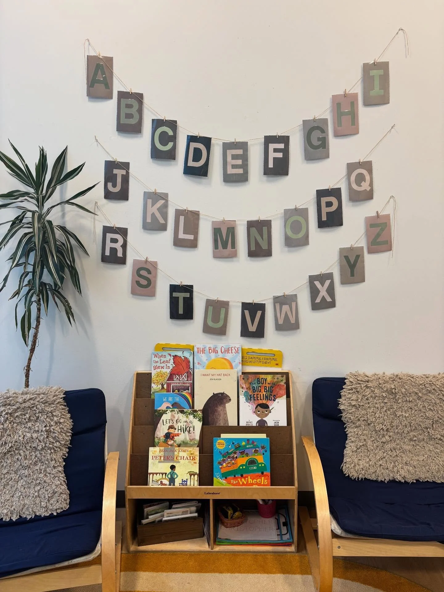 Step into our 3's class - the Margaret Moles! Here, choice, will, and independence thrive as students enjoy early academics in a fun and enriching environment. Learn more about our curriculum and approach on our website!