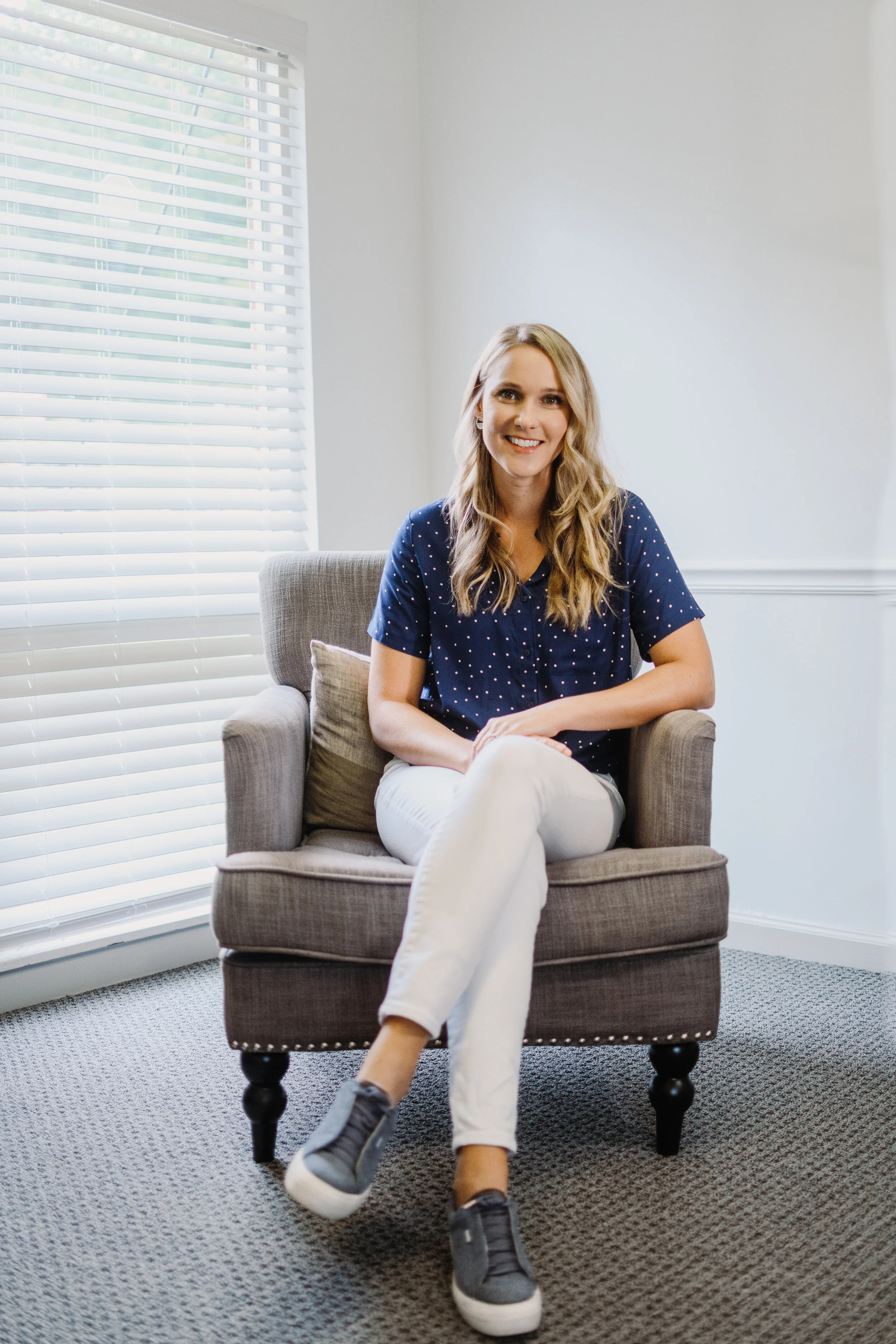 Katherine Kessler, LCSW, Therapist at Cumberland Counseling Centers, providing empathetic and supportive counseling for anxiety, depression, grief, and life transitions in Atlanta.
