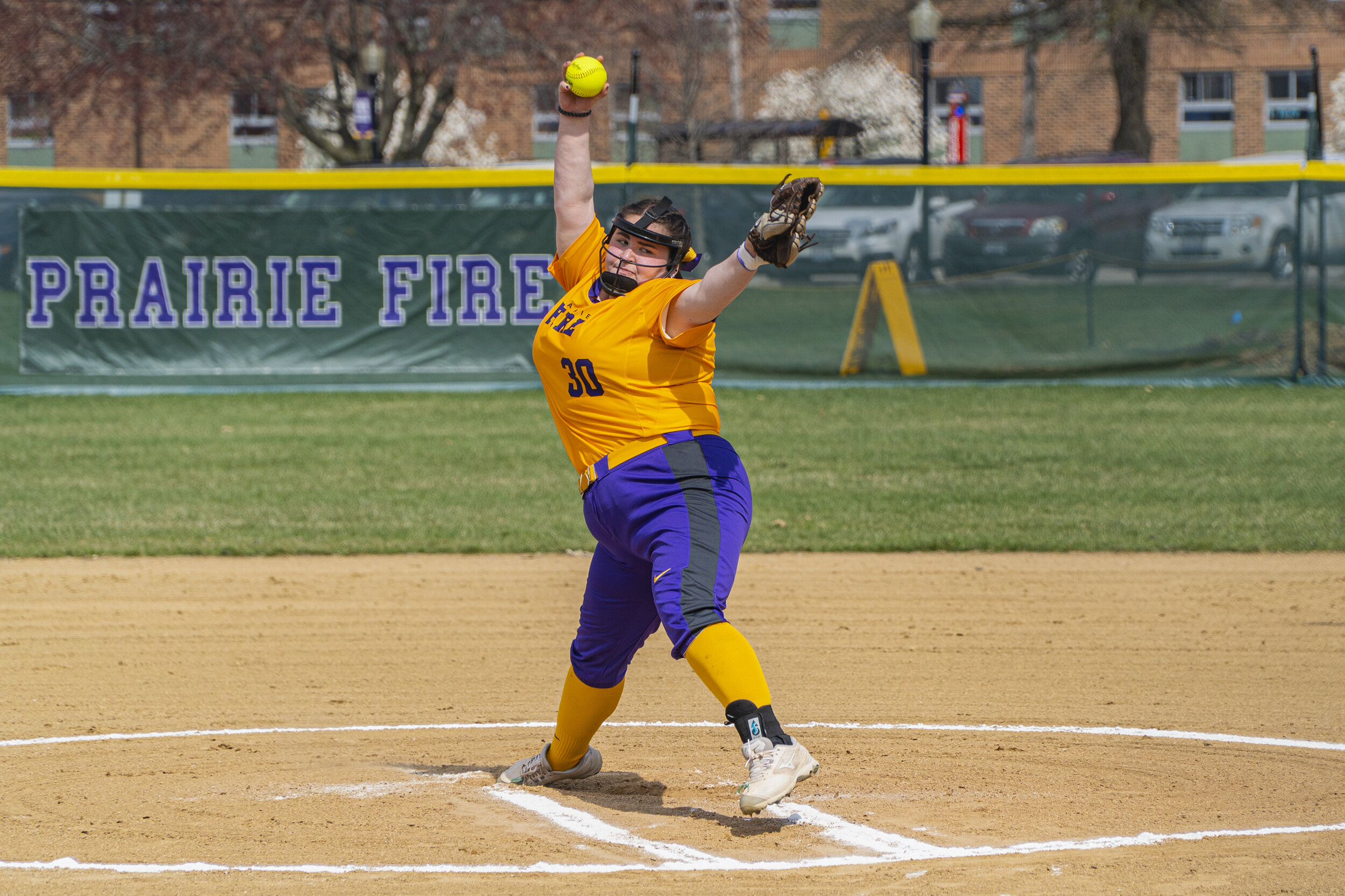 Junior Gabbi Diaz pitches at the double header against Cornell. (Rob Nguyen/TKS)