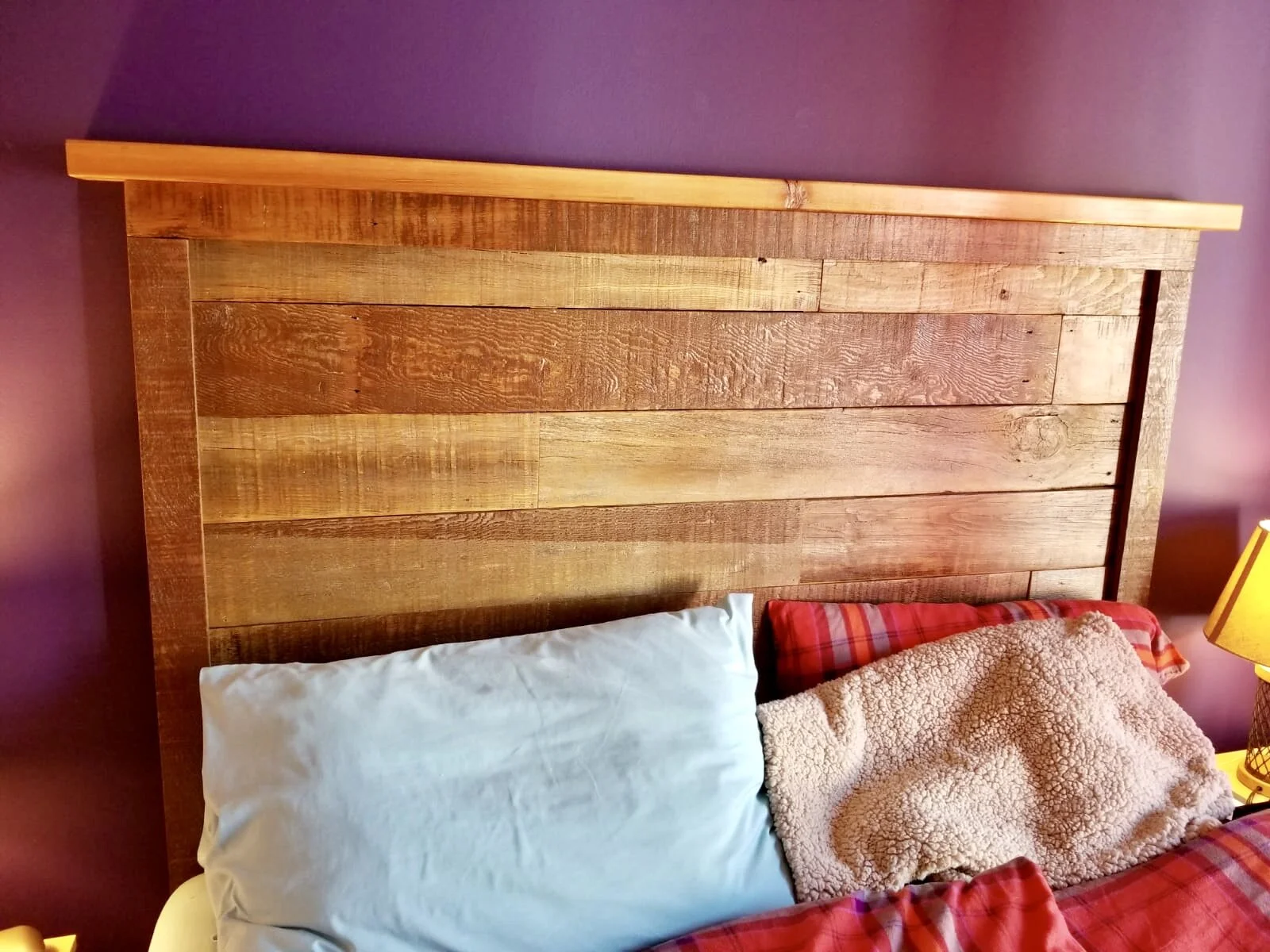 Finished Headboard, finished and it looks awesome!.jpg