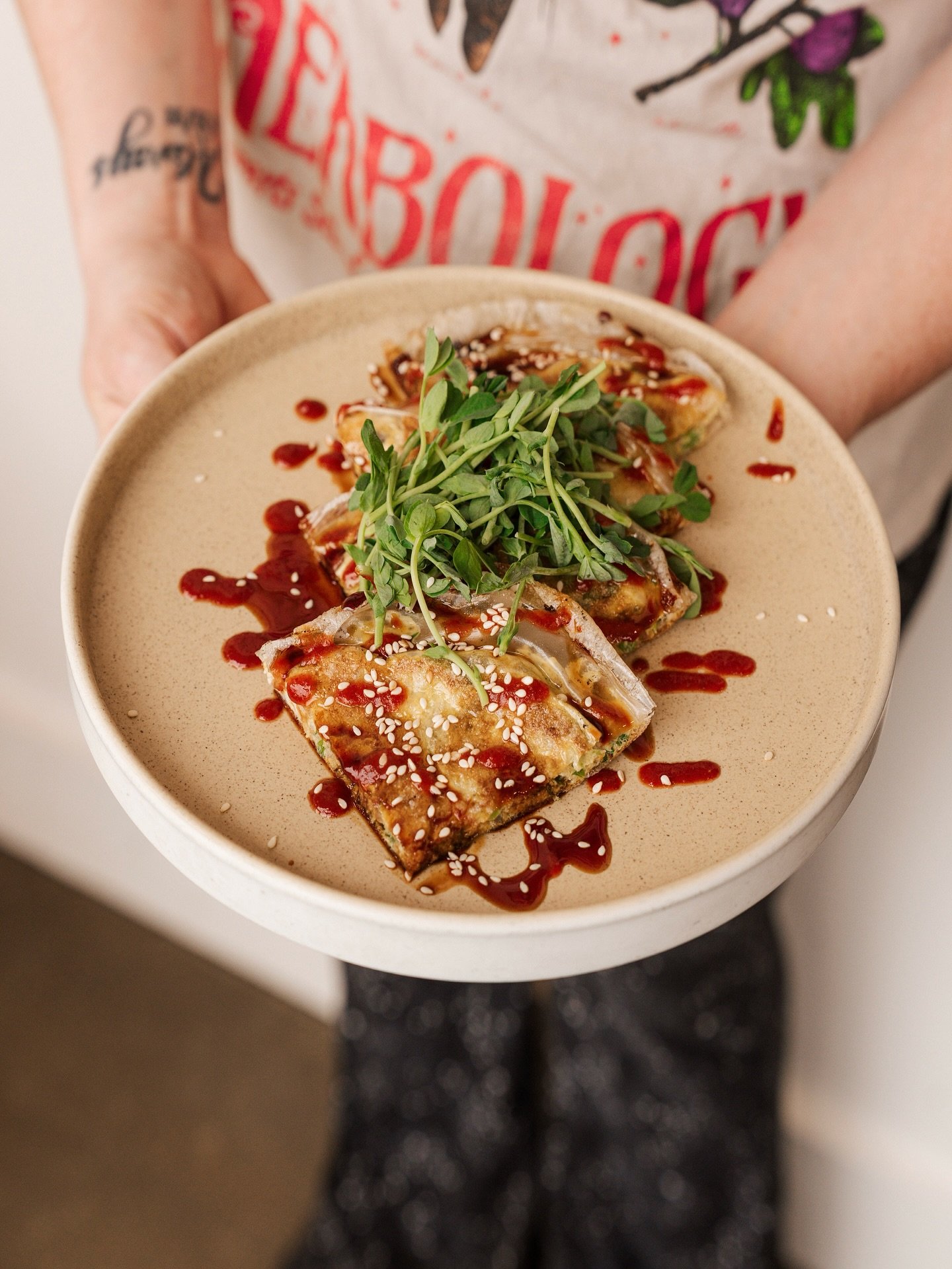 The specials board is looking reallll good this weekend 👀

First up, crispy scallion egg pancake with rice paper, tofu, carrot, mushrooms, sweet soy, sriracha, black garlic mayo, sesame, and sprouts

Follow it up with a sweet cornbread dish &mdash; 