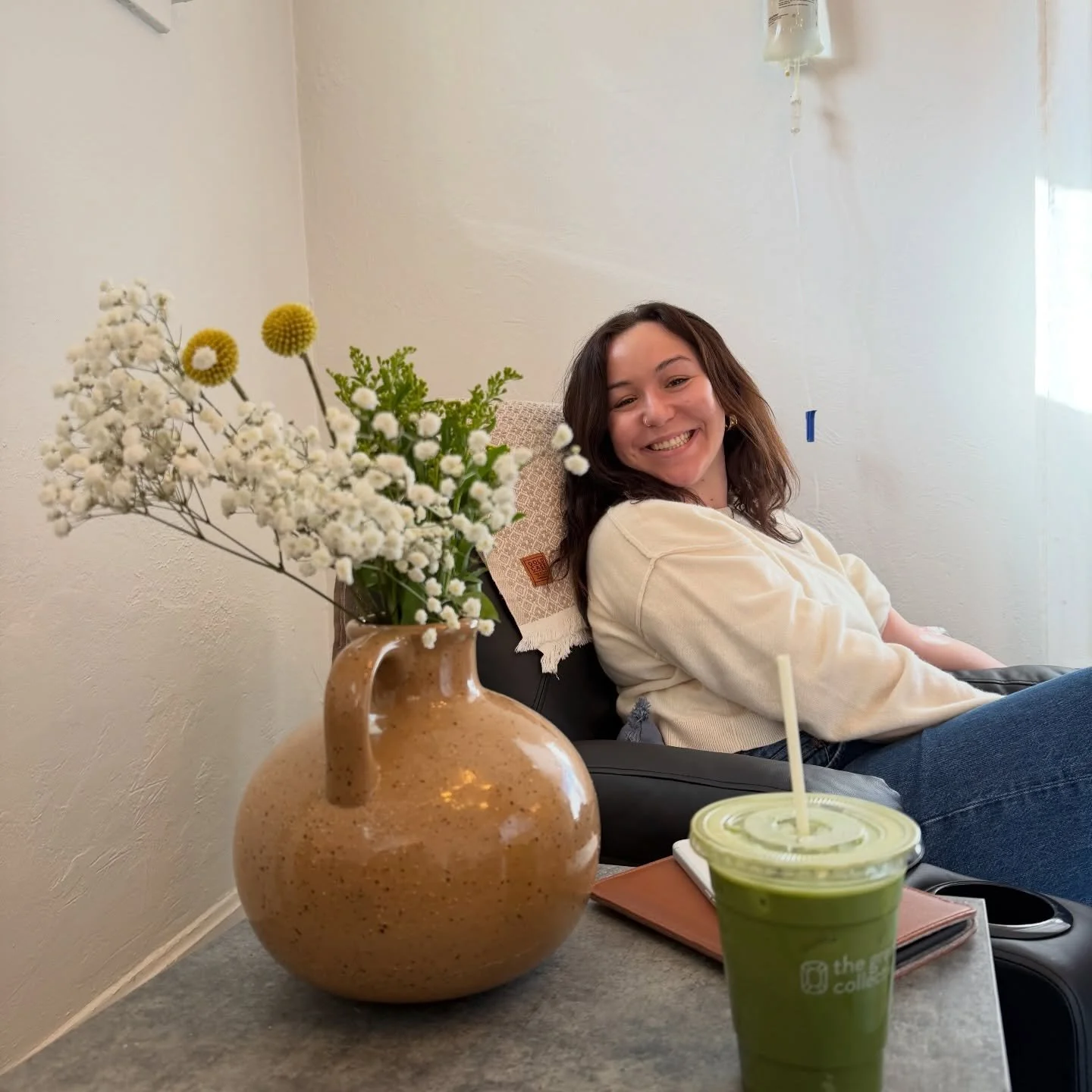 ✨Big Announcement!✨

We&rsquo;re so excited to welcome Isabelle to the Bold Story Marketing team as our new Social Media Specialist. She&rsquo;s already so fun on site like at our recent shoot with @twinrivers_iv 💕.

Isabelle&rsquo;s path has always