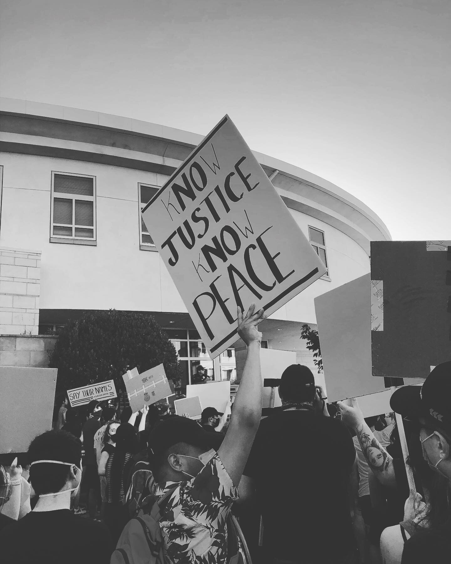 Alll I can say is wow. Being among all these people today while protesting is a feeling I can't describe. It felt electric. 
Thousands of people came out - young and old, all ethnicities. Nothing but love and unity ❤️ Real change is on the horizon ✊?
