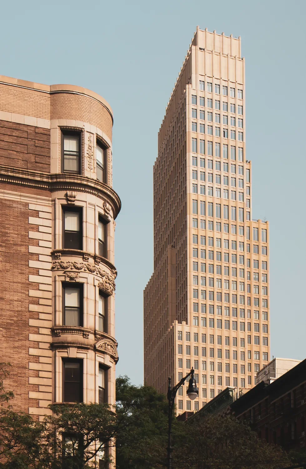 Fire Alarm
1740 Broadway
26 Floors| 422 Units