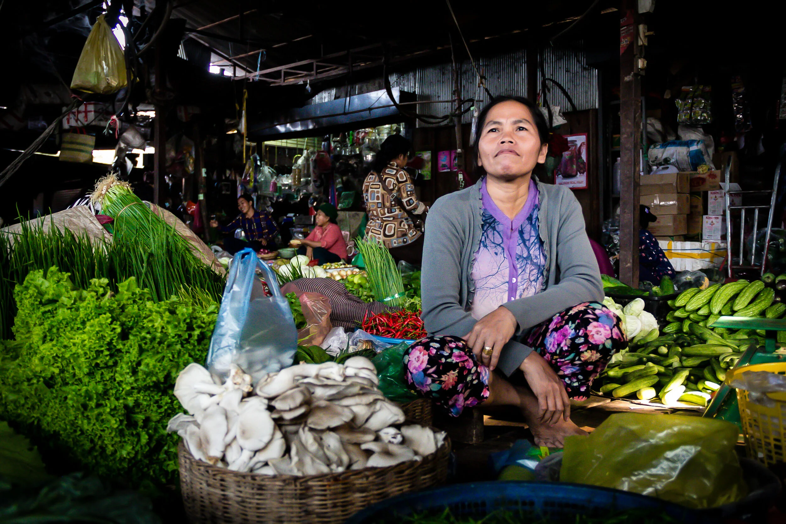 MarketPhoto02.jpg