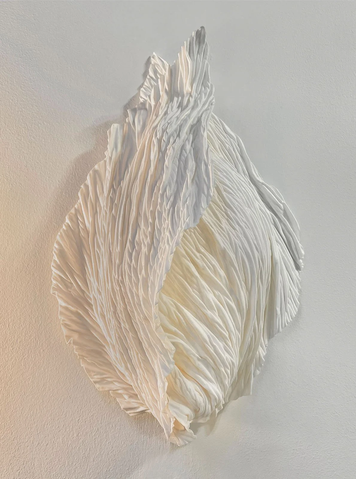winged_sconce_02.jpg