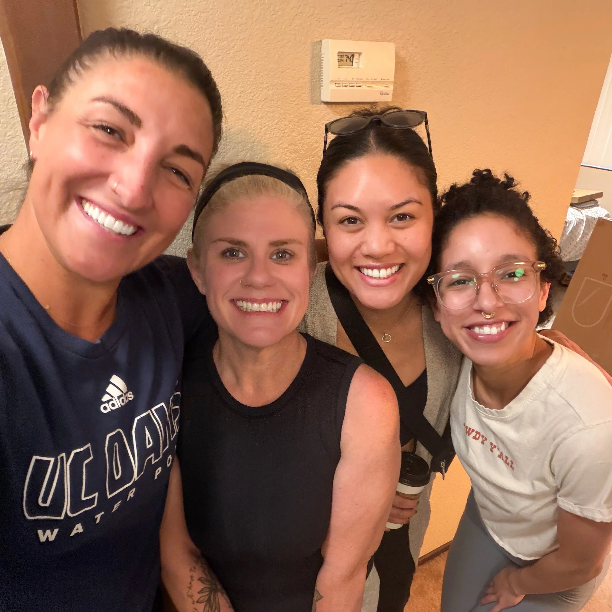 My bestie girls all in one place deserves a spot on the grid! So lucky to be loved by these women! &hearts;️😍💕