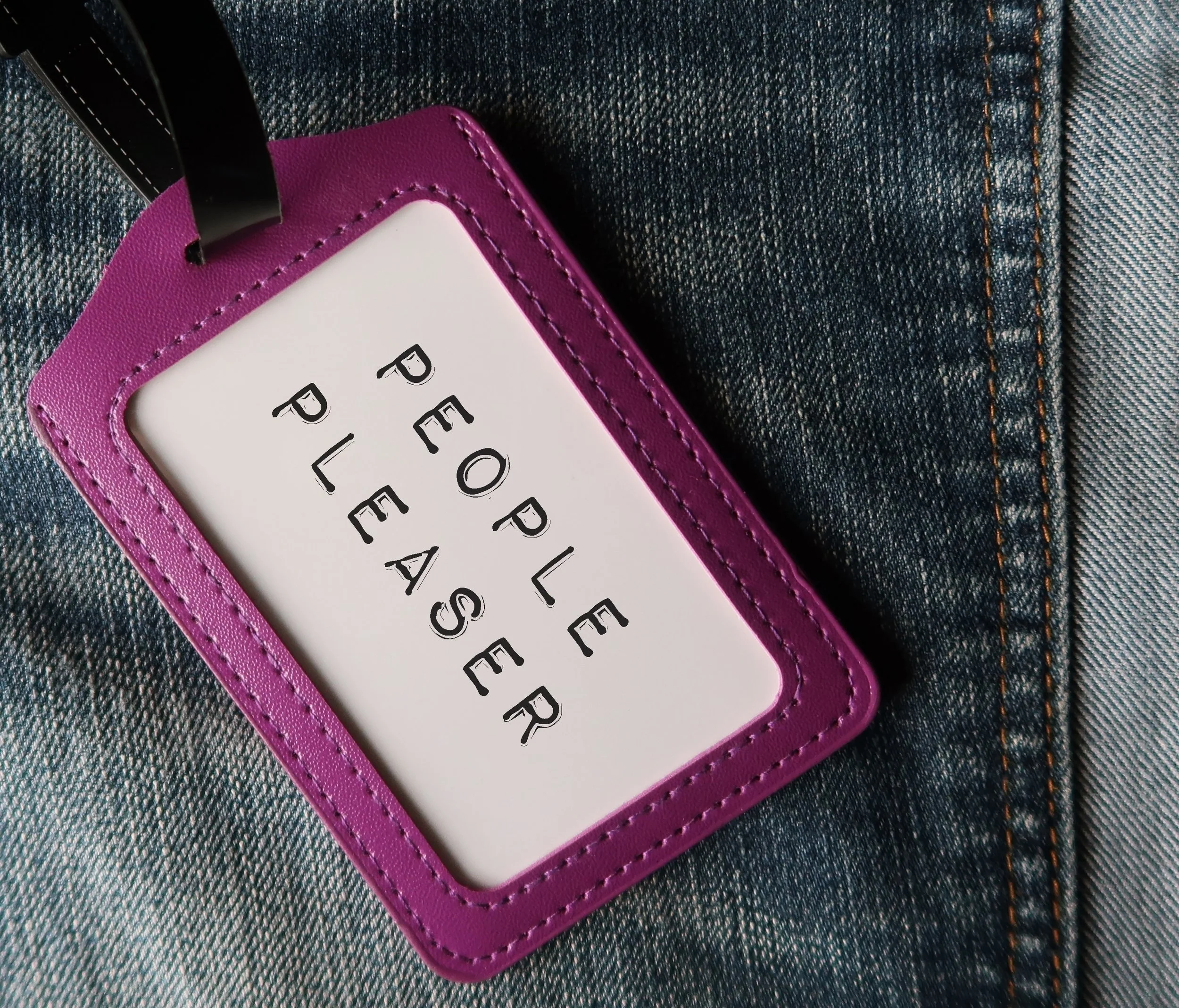 The Connection Between People Pleasers and Narcissists