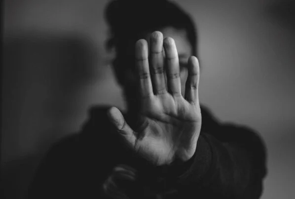 5 Things You Need to Stop Doing When Decorating Your Home