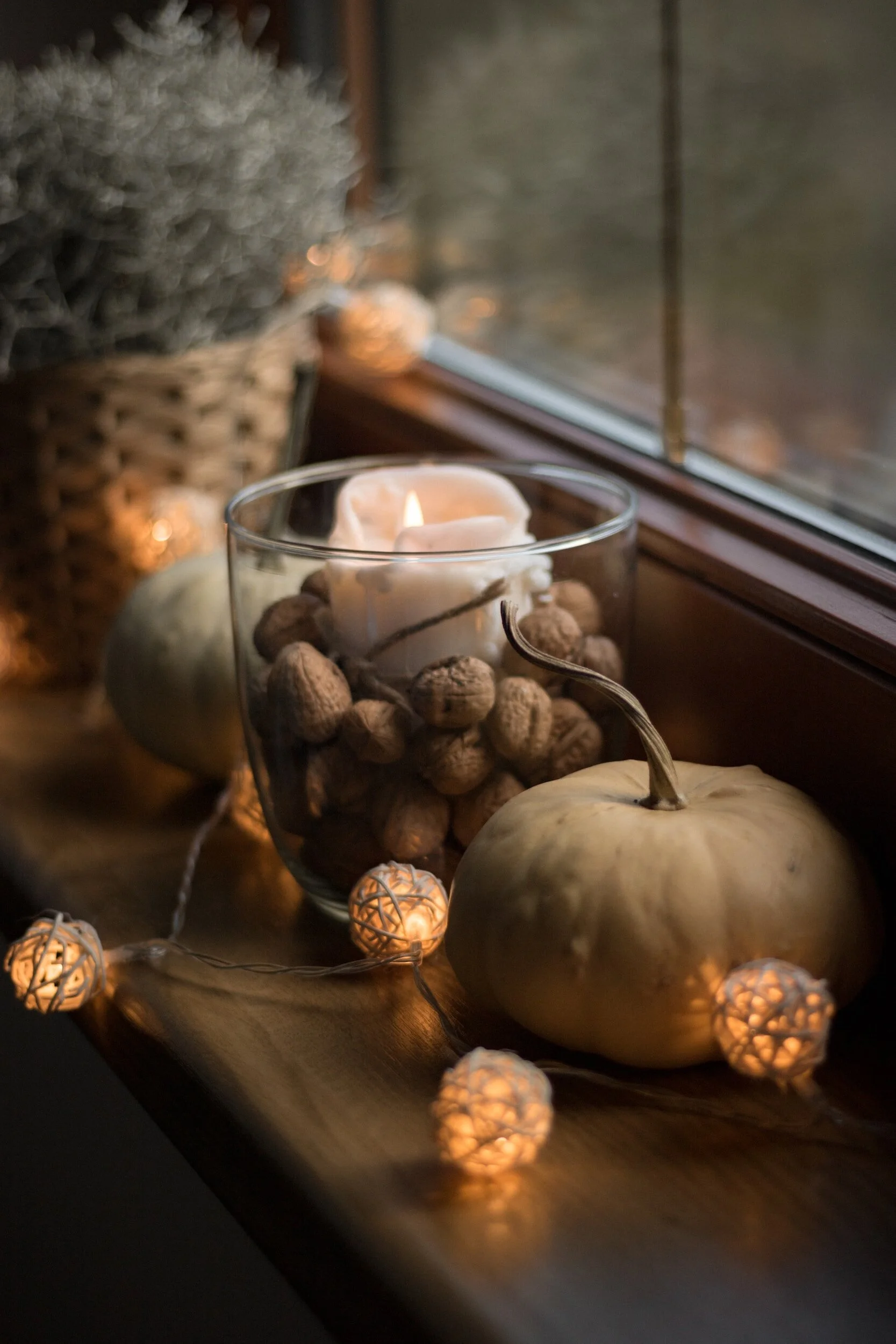 Autumn Illumination: Exploring Fall’s Coziest Lighting Trends