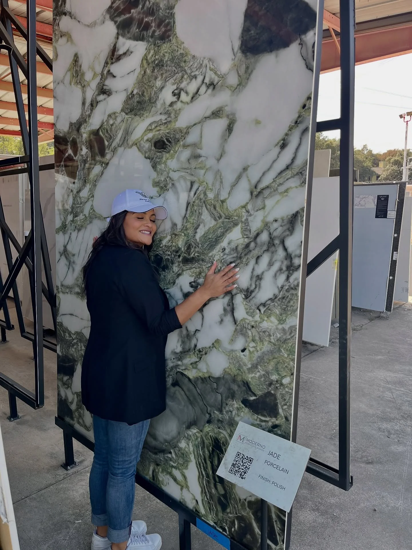 Sometimes you have to become one with the porcelain you love 😍 

Can&rsquo;t take my eyes off you&hellip;I just had to take another look at the stunning X-tone Jade that we selected for our client&rsquo;s fireplace cladding. Thank you to our friends