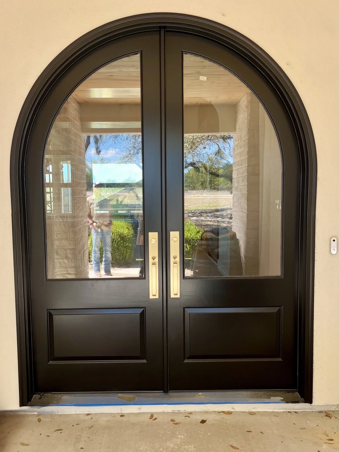 PROGRESS | We&rsquo;re not quite done with this project yet, but we had to show you an aspect of it that we&rsquo;re obsessed with. 😍

Most people underestimate the power of a front door.

But this is the first impression. The tone. The statement.

