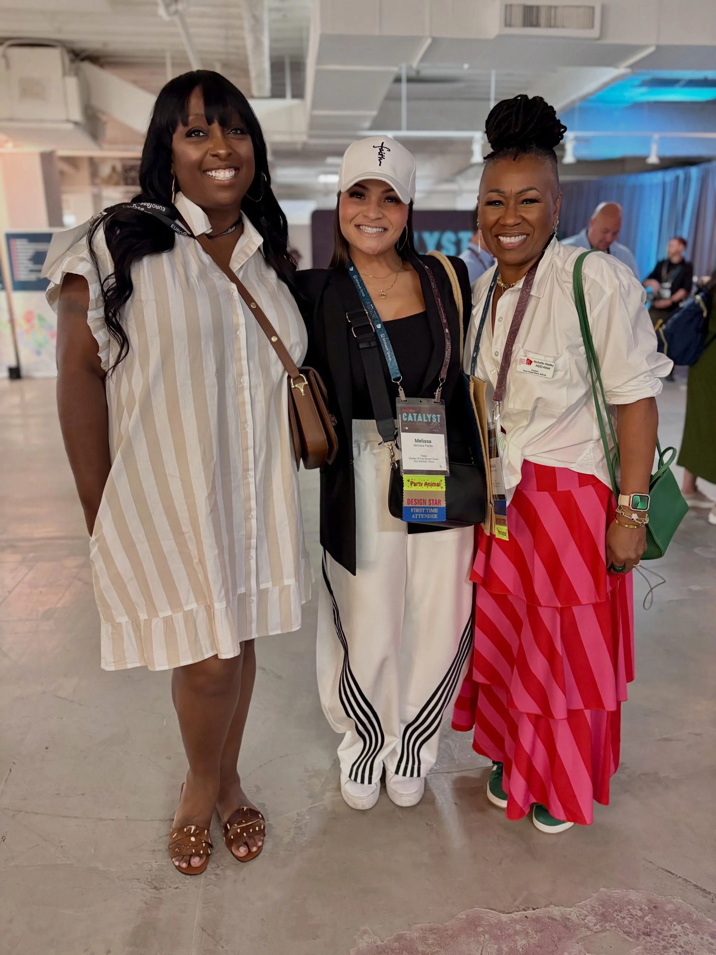 First day of @asid_hq Gather Catalyst at the @dallasmarket 🙌🏼 and I already ran into some baddies @nichelle.nichole and @iamnikkiwatson 😍

EDUCATION + CONNECTION | Looking forward to learning and seeing what the rest of the week has in store. 🤓

