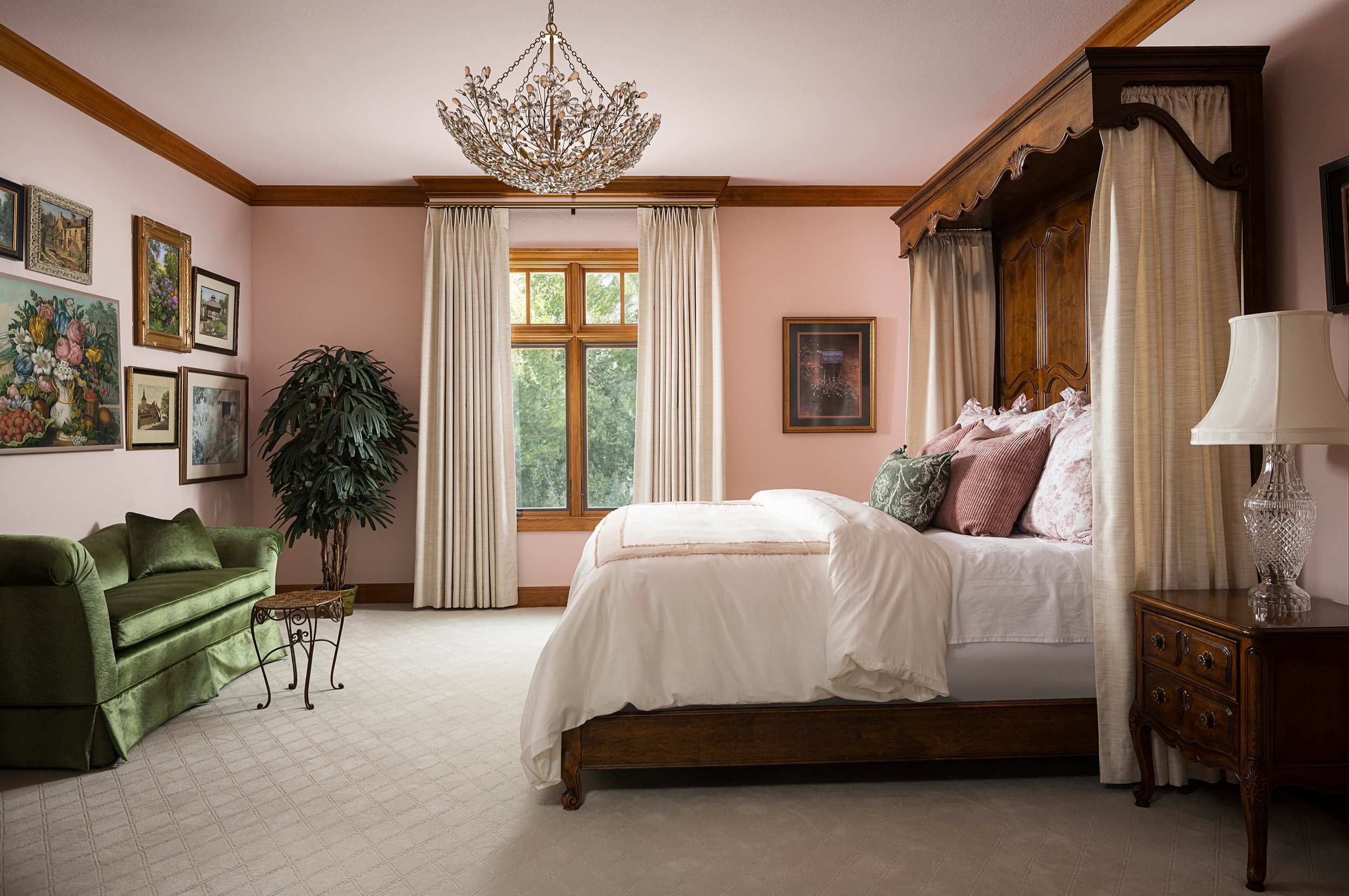 Who said a transformation requires starting over? 👀

Sometimes the most beautiful thing you can do to a room is recognize what&rsquo;s already worth keeping.

For the second reveal of our recent project, we&rsquo;re taking you inside our client&rsqu