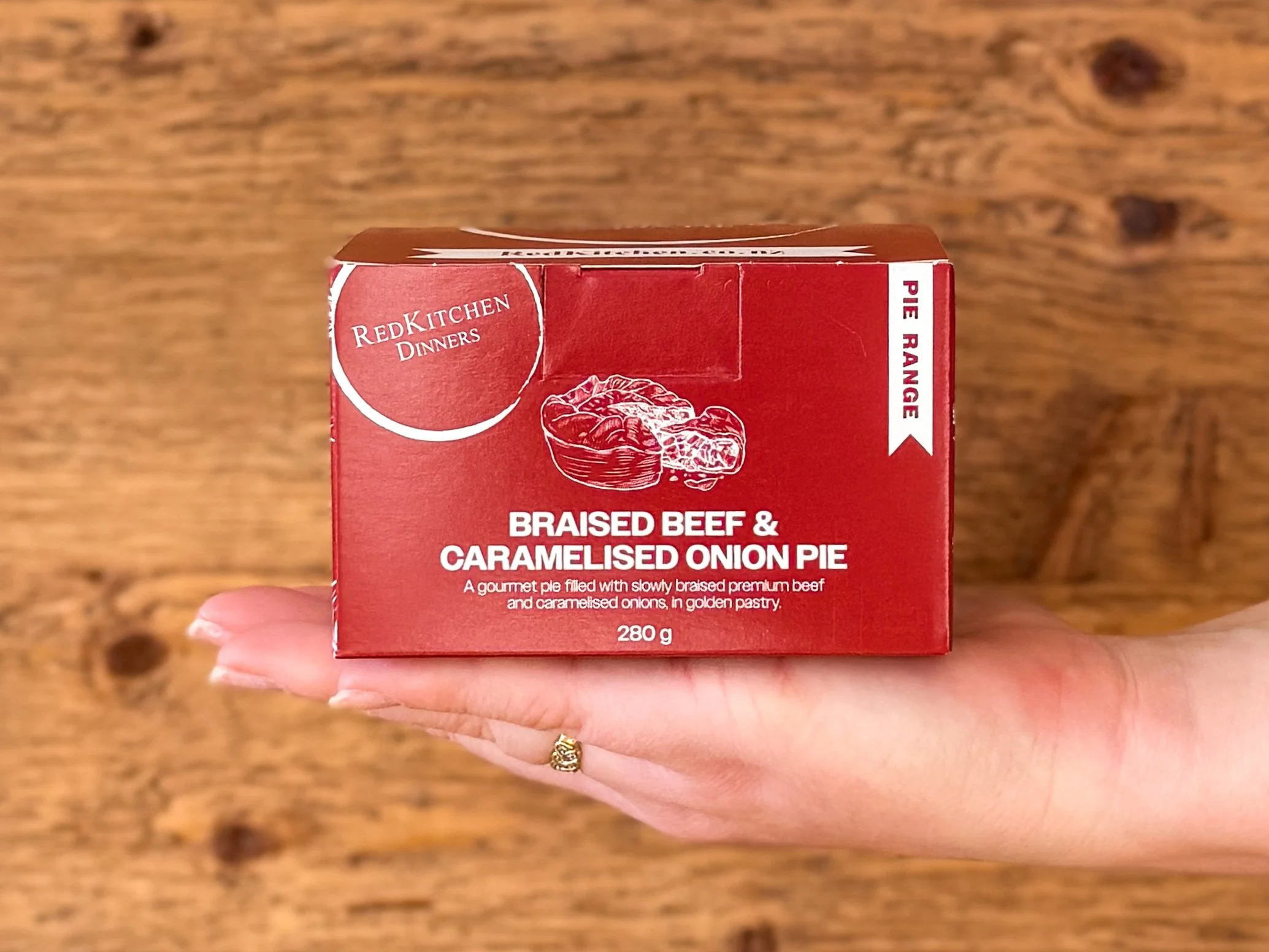 Braised Beef & Caramelised Onion Pie