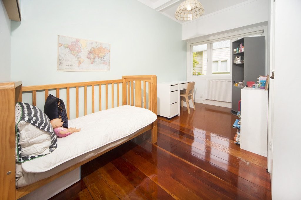 78 Huia 19.jpg