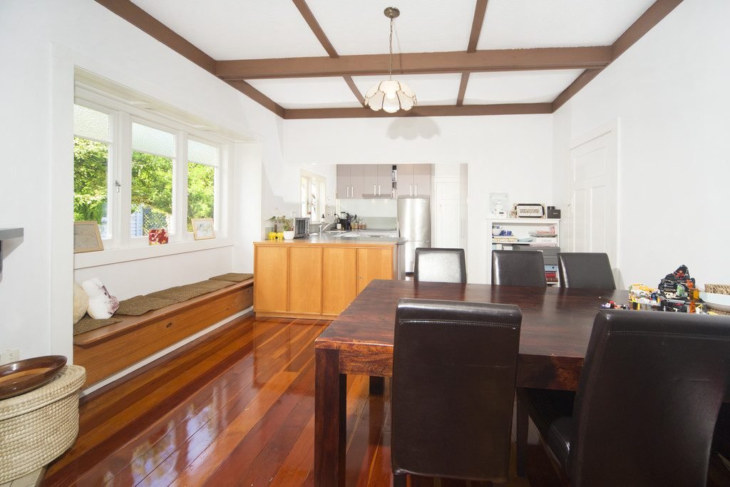78 Huia 2.jpg