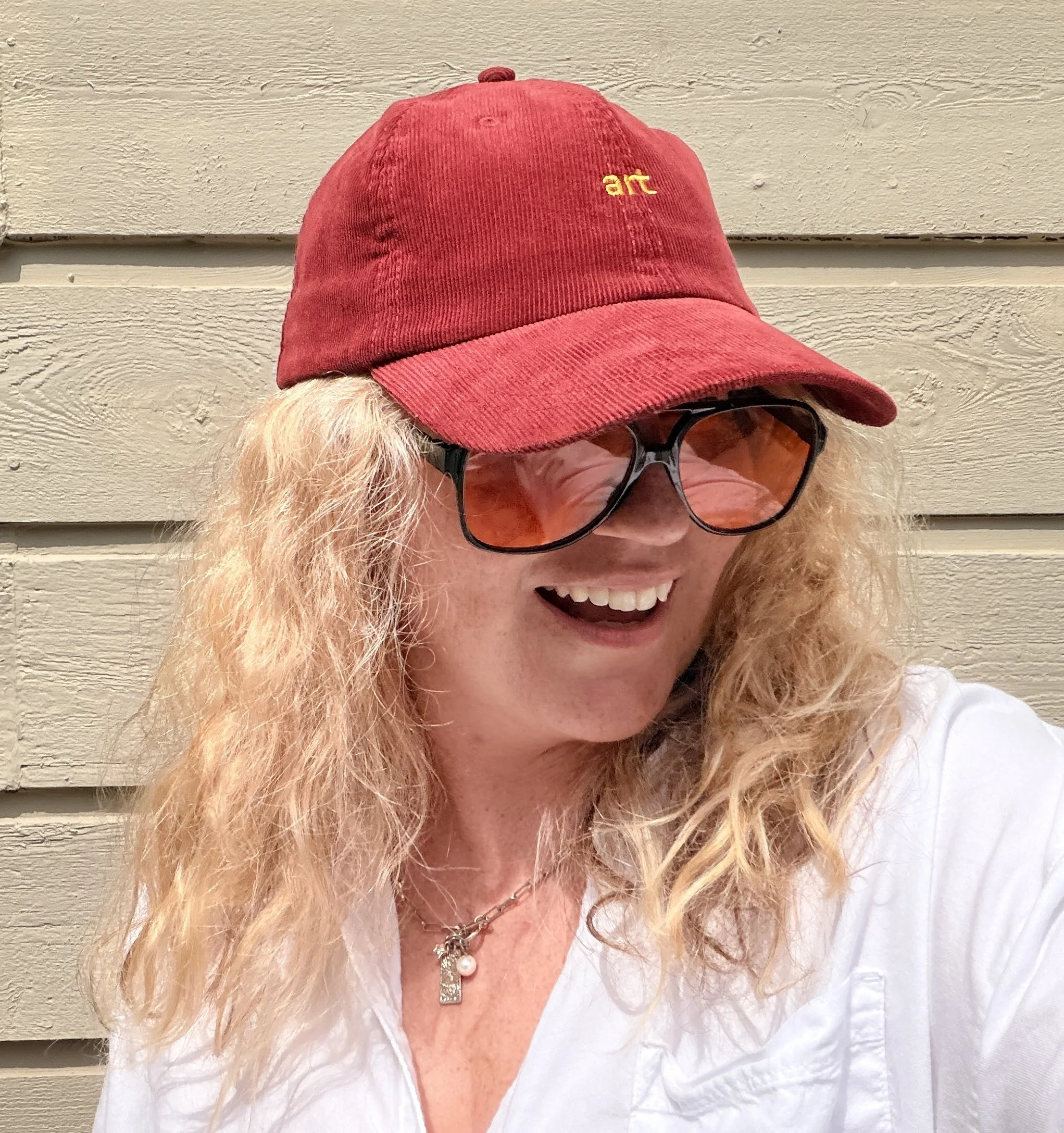 "art" hat