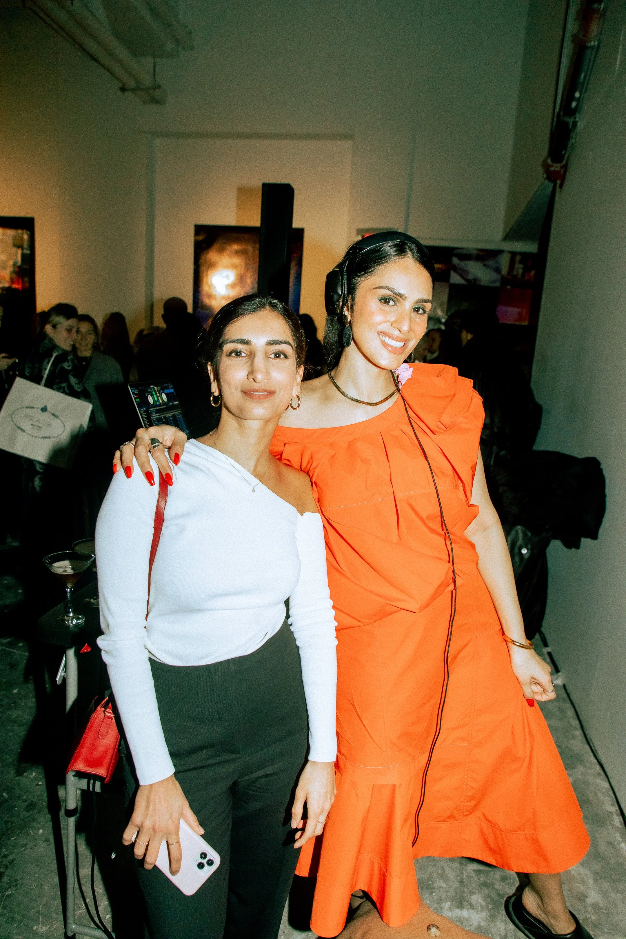 a-new-york-city-vibration-phillip-lim-s-fw23-collection-captures-the