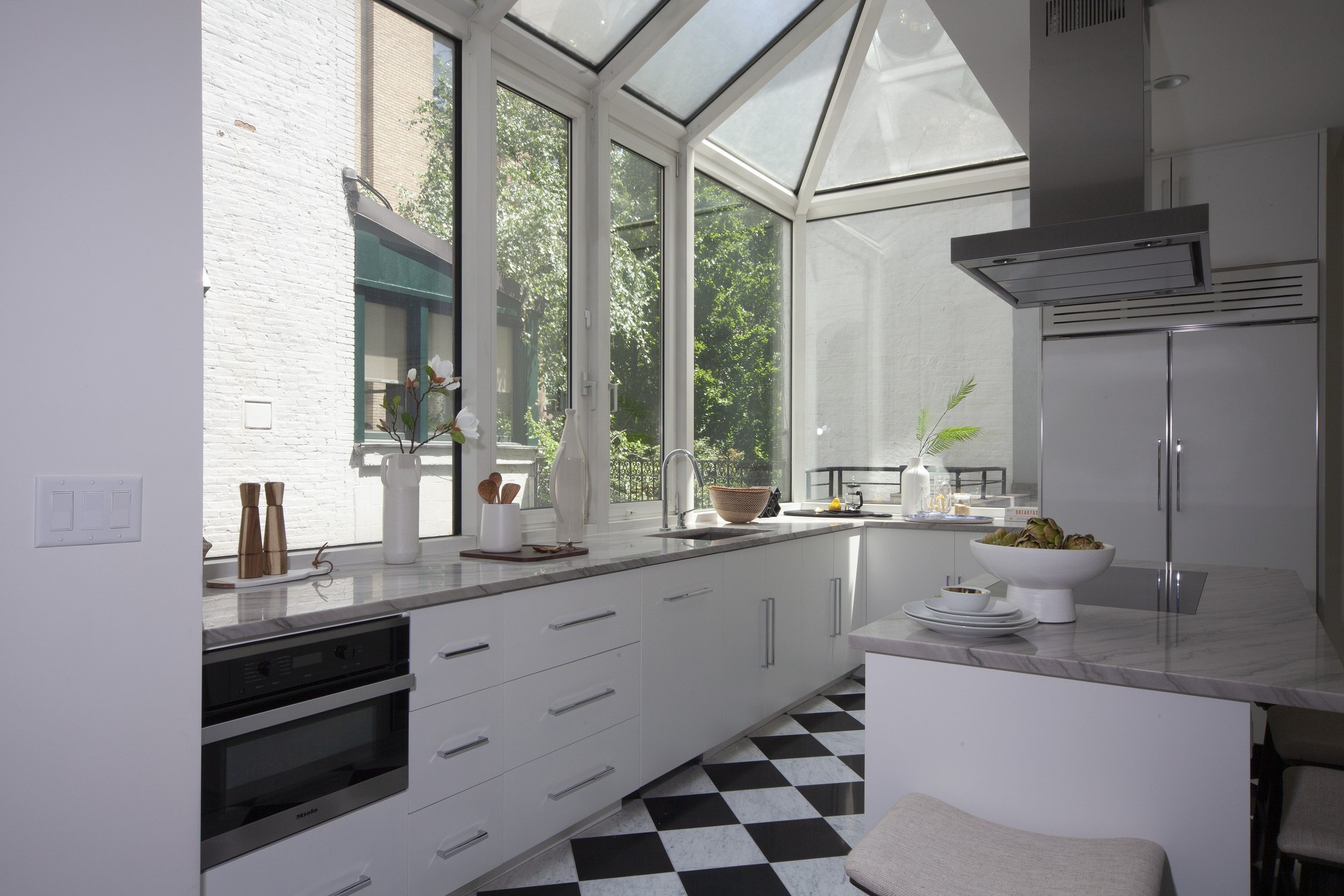 How Do I Renovate a Townhouse or Brownstone in NYC