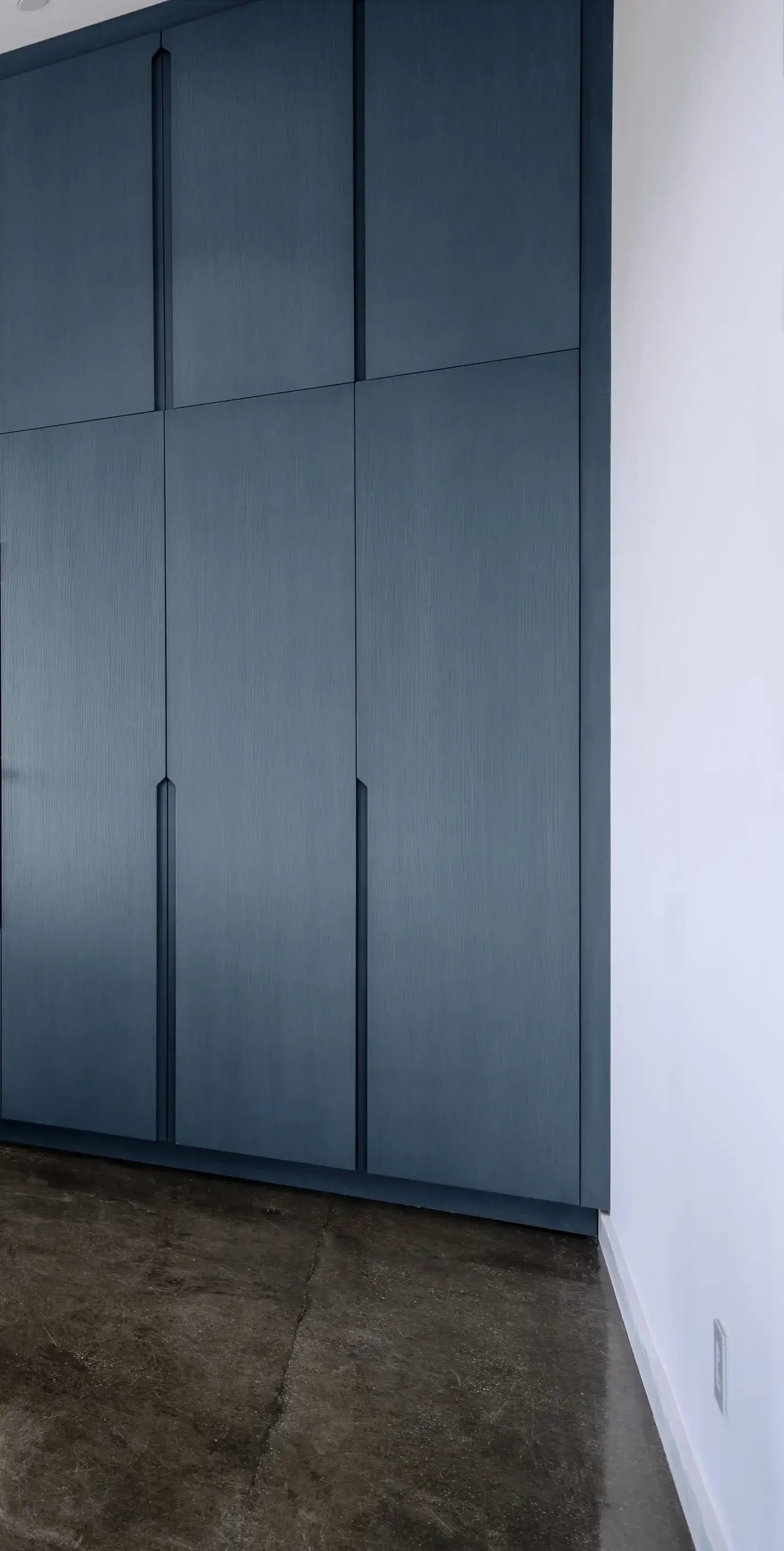 Grey, modern closets