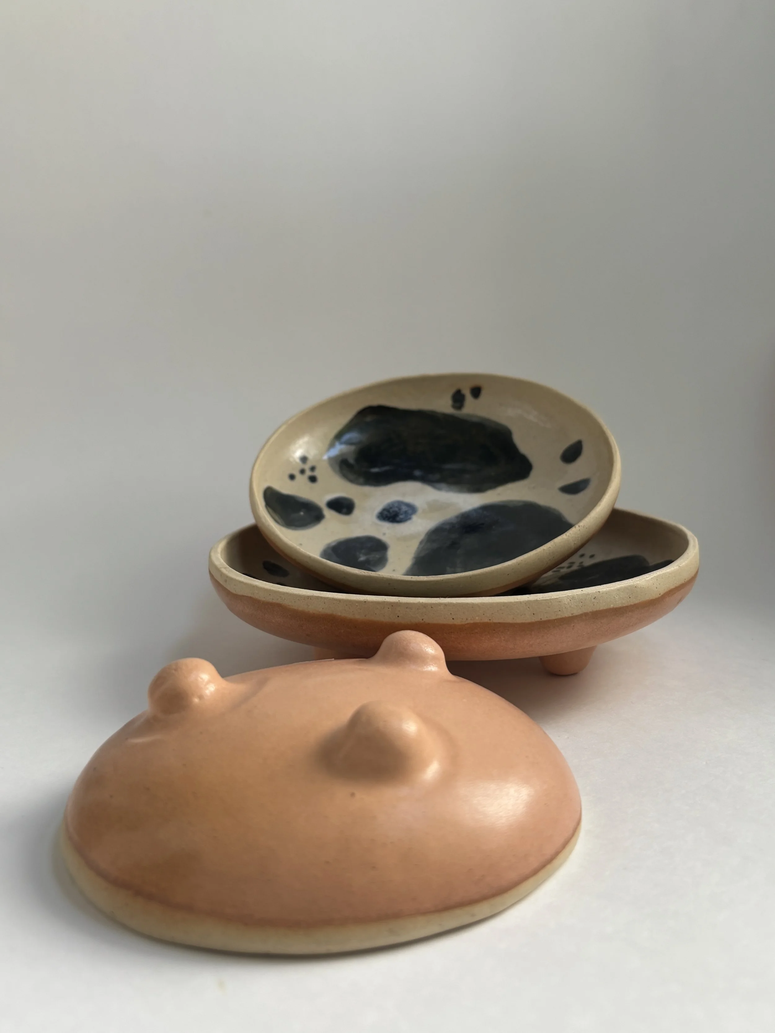 Moo, stoneware, 2024