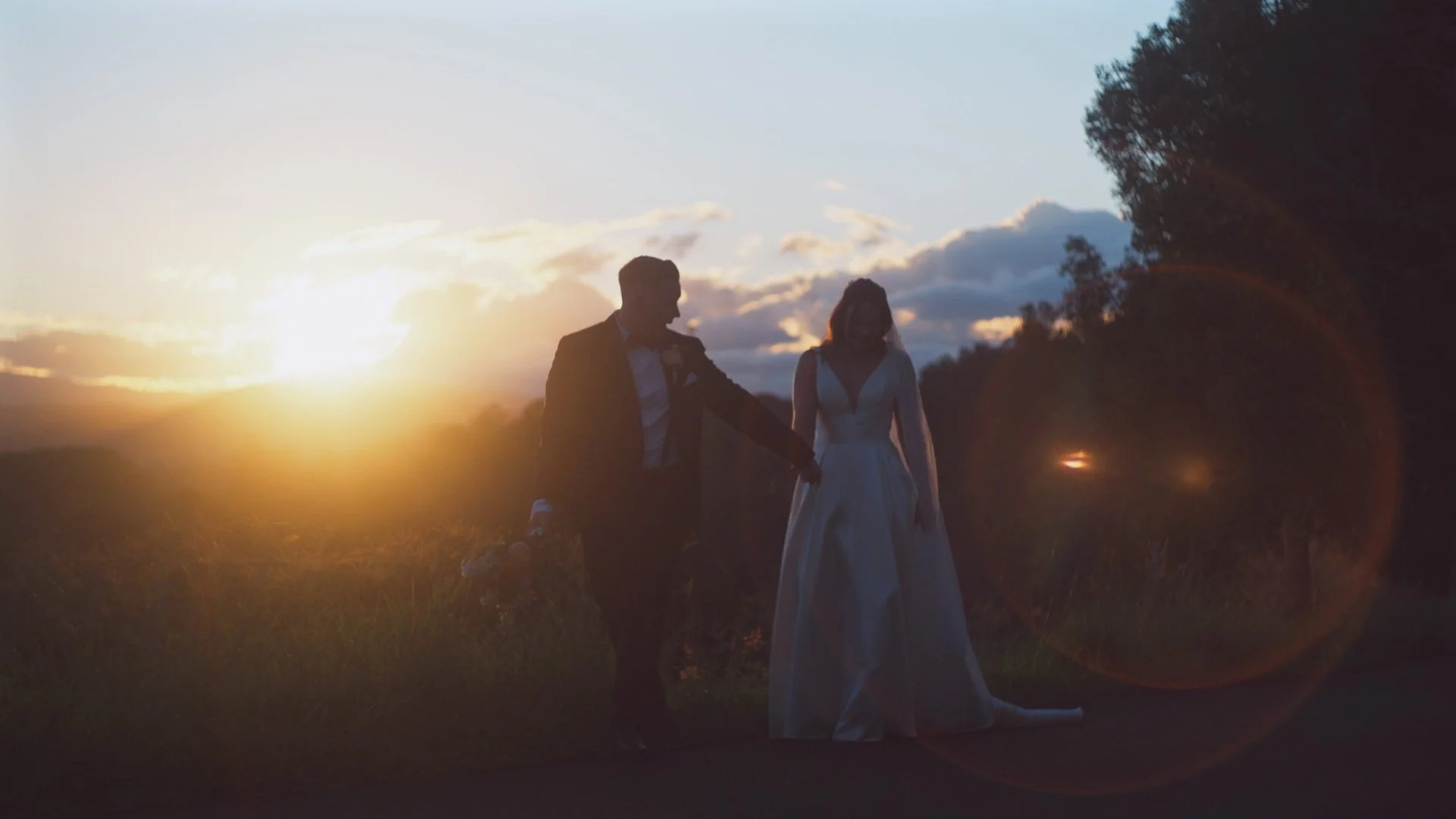 bride and groom sunsetfigs at the plantation wedding arrangment.jpg.jpg