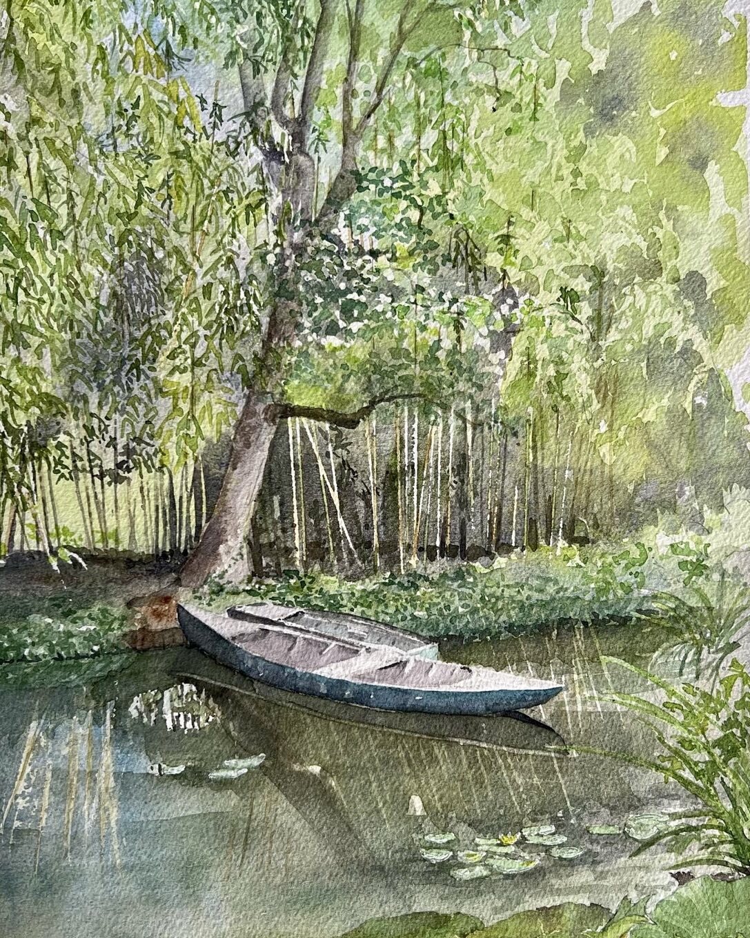 Monet's Boat at Giverney🪷 
The visit to Monet's Garden was magical. I painted this after returning home. 
Now exhibited at Here Now by @artnetdlr @waltersdunlaoighre

.
.
#artnetdlr
#waltersdunlaoighre
#watercolour
#watercolourpainting
#watercolours