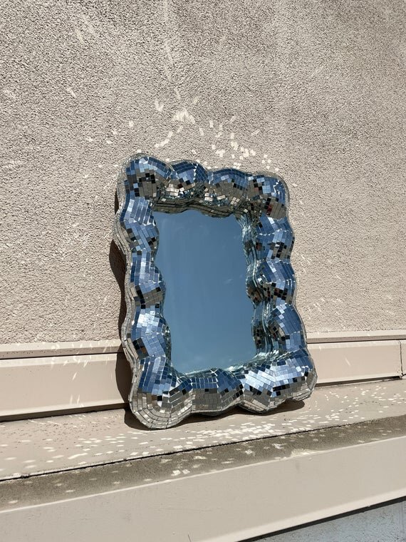 https://i.etsystatic.com/23306187/r/il/b7e2f7/3110788038/il_570xN.3110788038_aat0.jpg