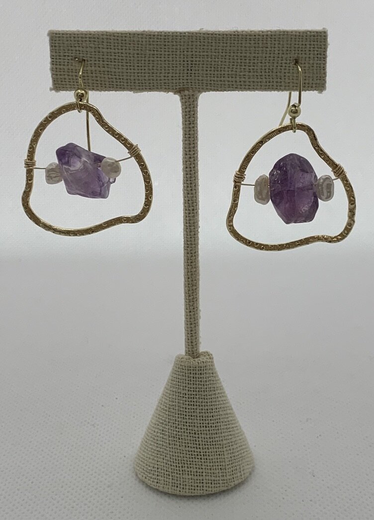 AMETHYST PEARL & GOLD FREEFORM.jpeg
