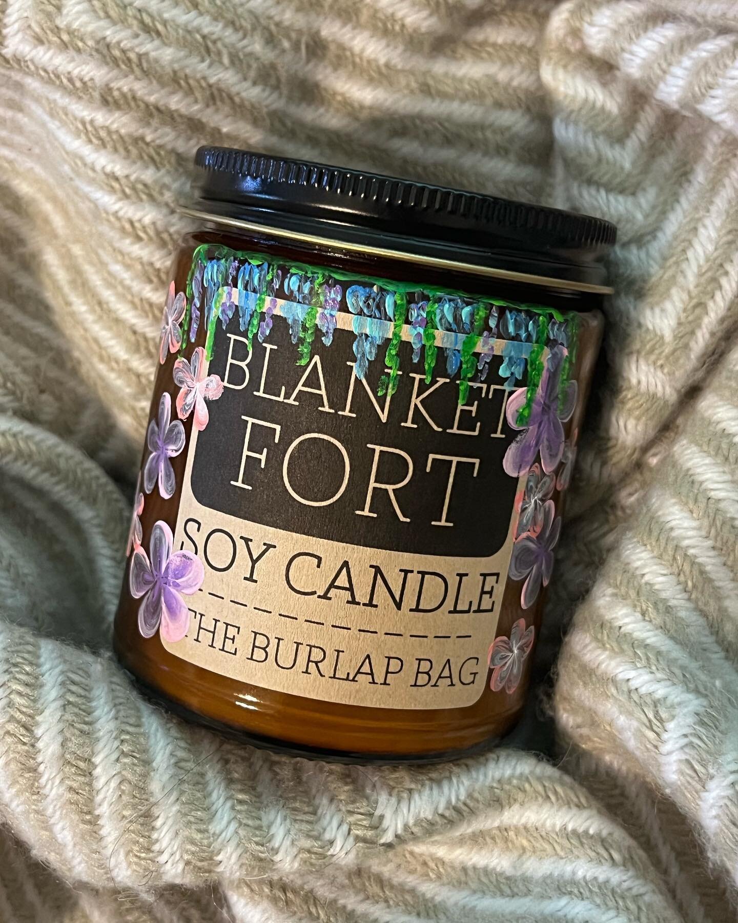 Last minute Mother&rsquo;s Day gift idea 2 💡 - know your mom loves candles or perfume or makeup? Then consider getting your momma a subscription! What a fun monthly surprise gift! 

Here are 2 of my favorite monthly subscriptions:
1️⃣ @theburlapbag 