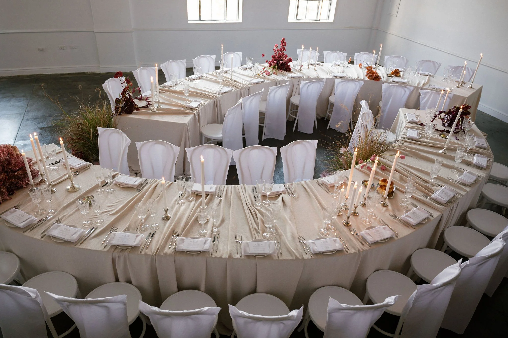 Double Off-centre circle wedding floor plan at Cleaver House