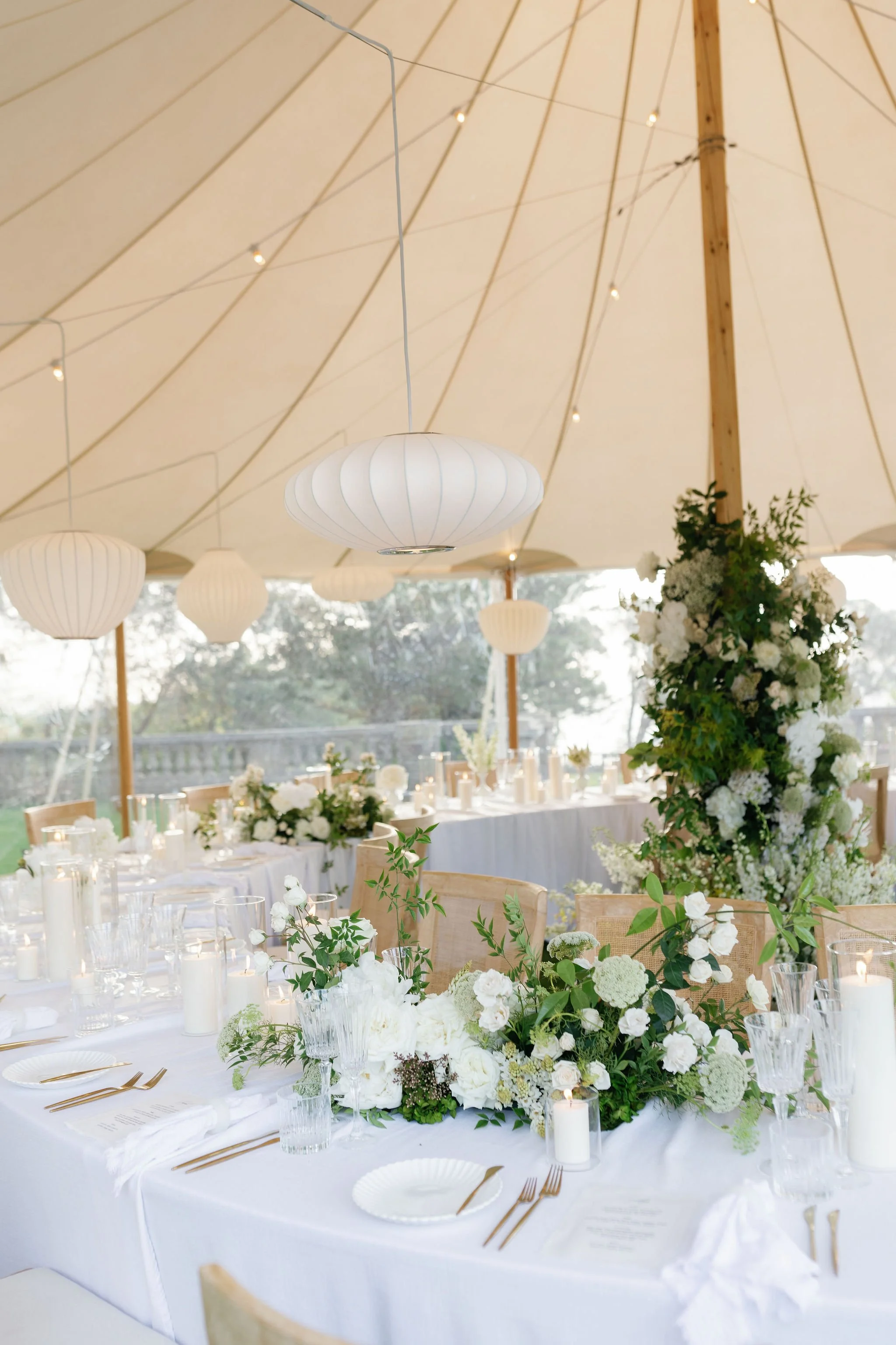 42-Guests-Circle-Table-Wedding-Floor-Plan-Realwedding1.jpg