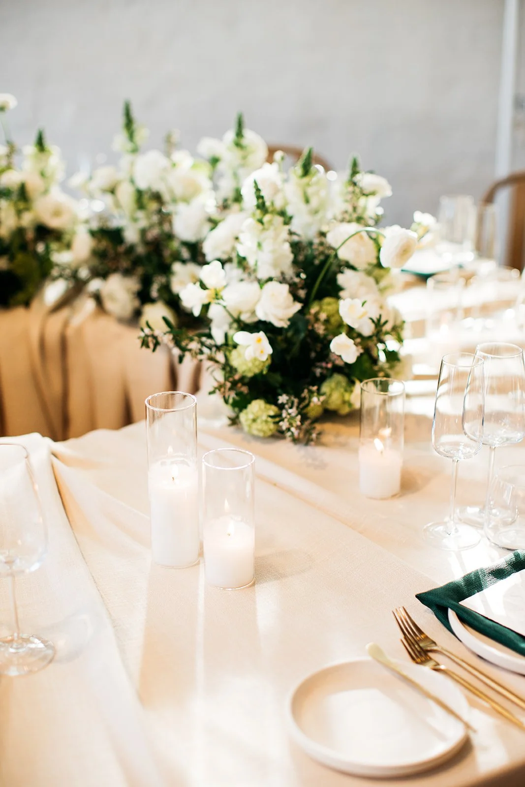 Donut-Wedding-Table-Setup-Perth-City-Farm.jpg