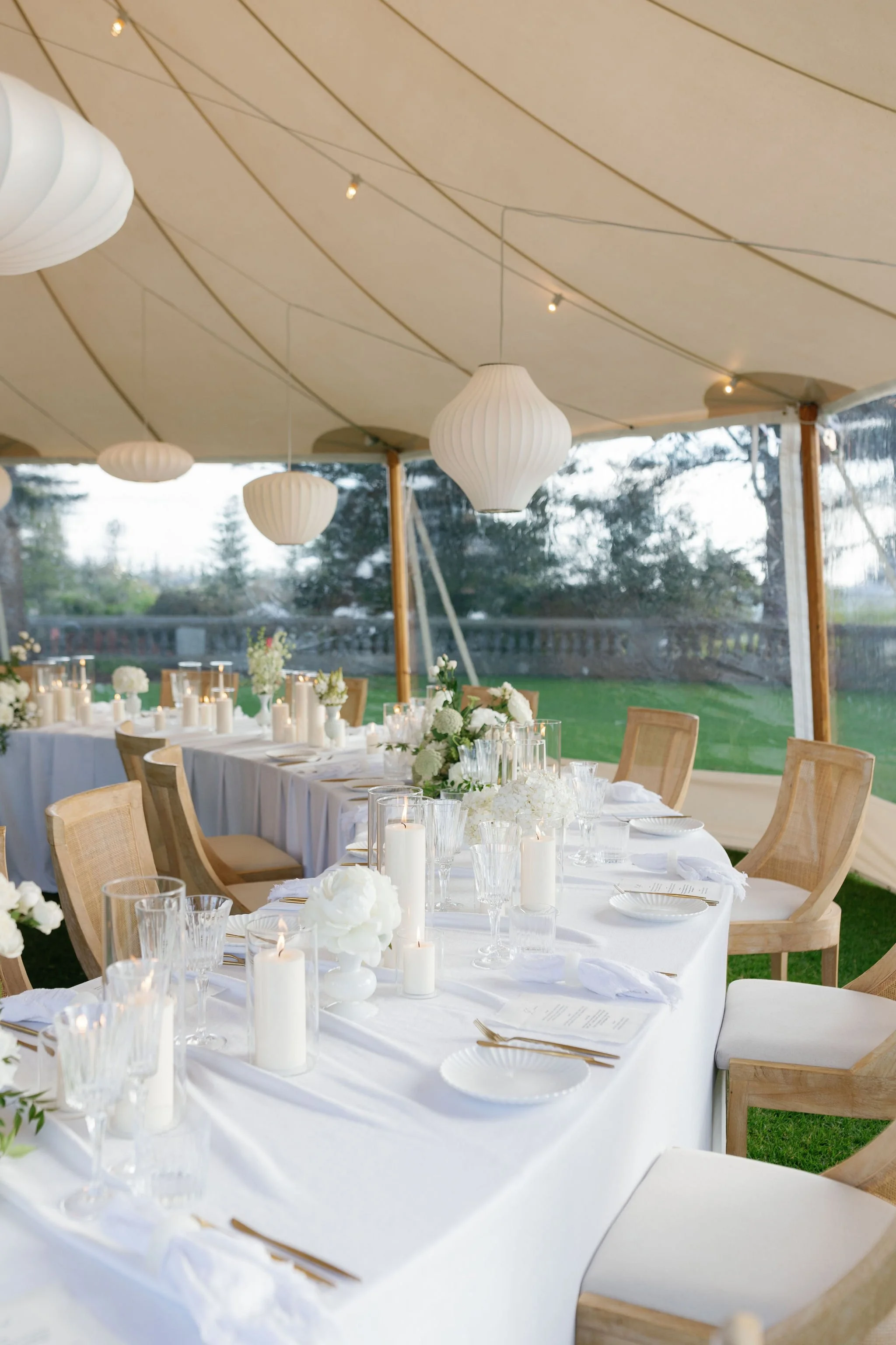 Open Circle Wedding in a Sperry Tent at Cottesloe Civic Centre