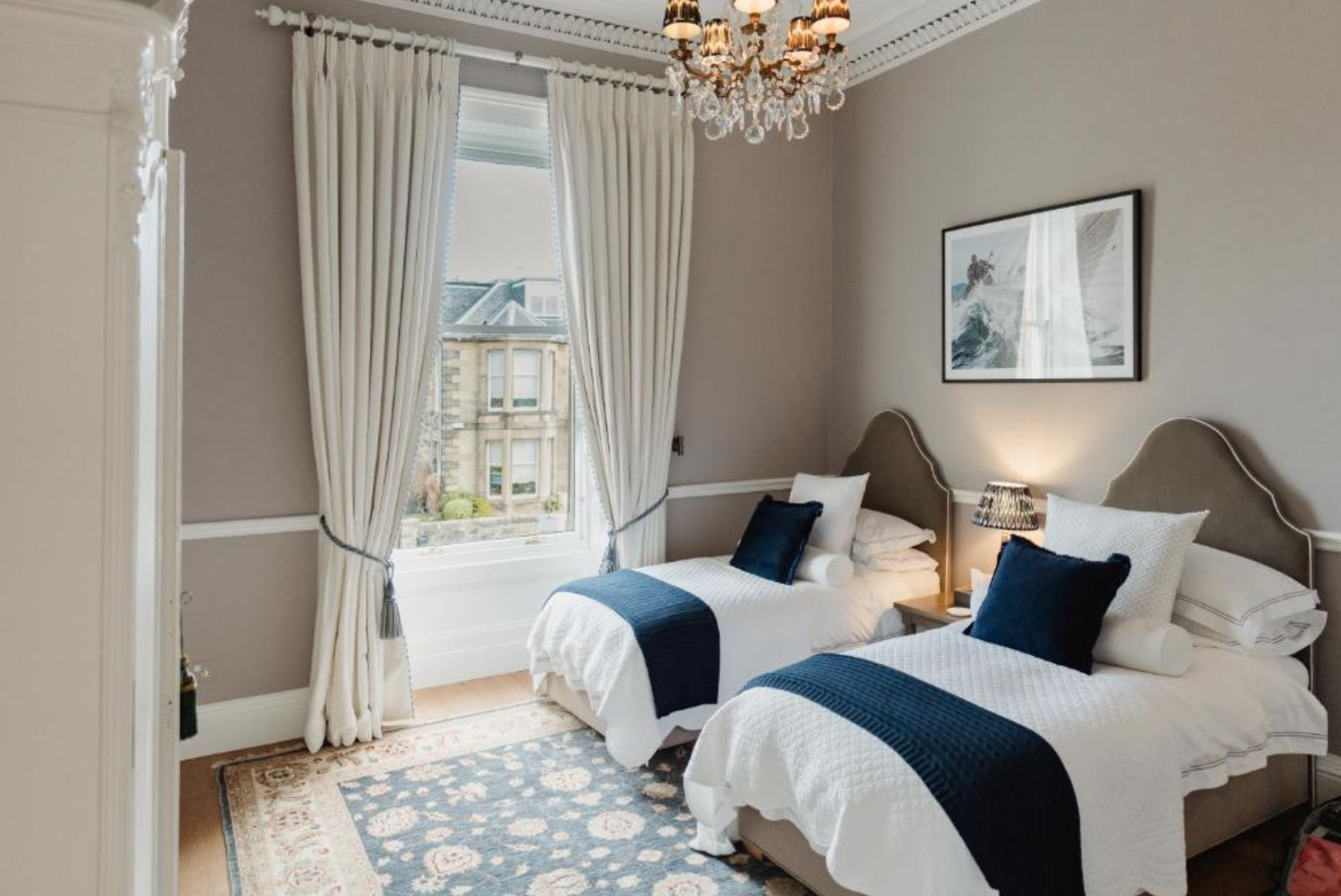 SHARED ROOM Scottish Roots + Wings Retreat