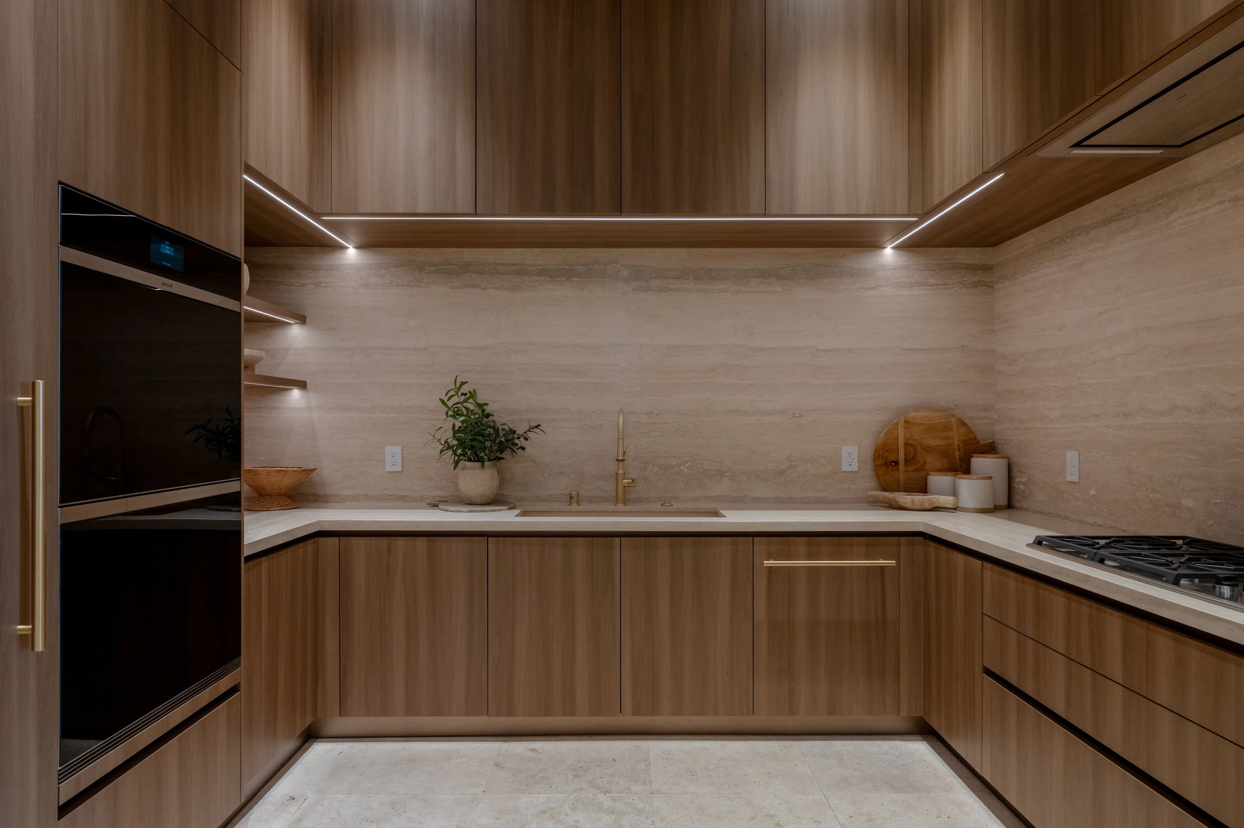 1360 Laurel Way - LR-102.jpg