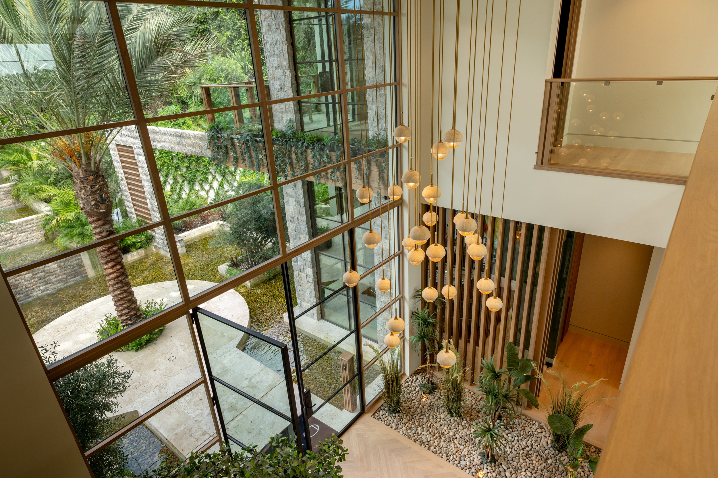 1360 Laurel Way - LR-49.jpg