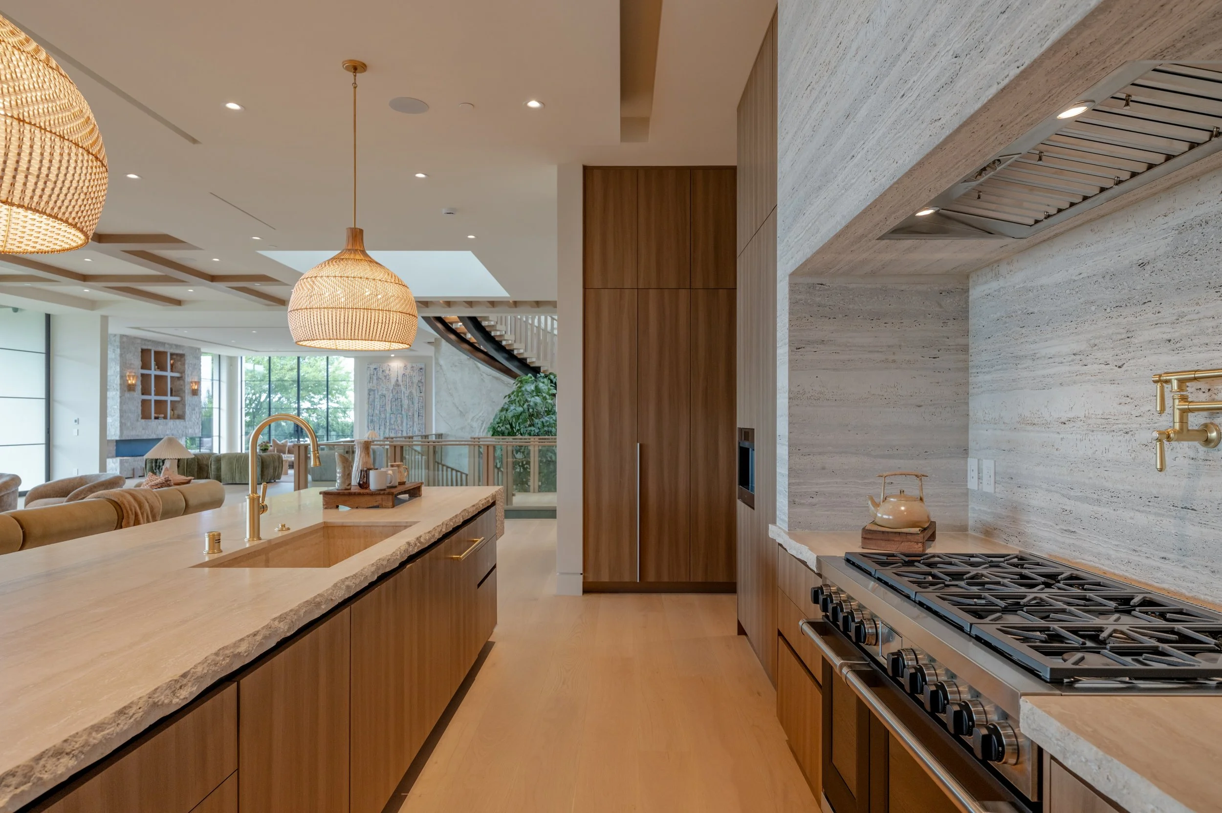 1360 Laurel Way - LR-97.jpg