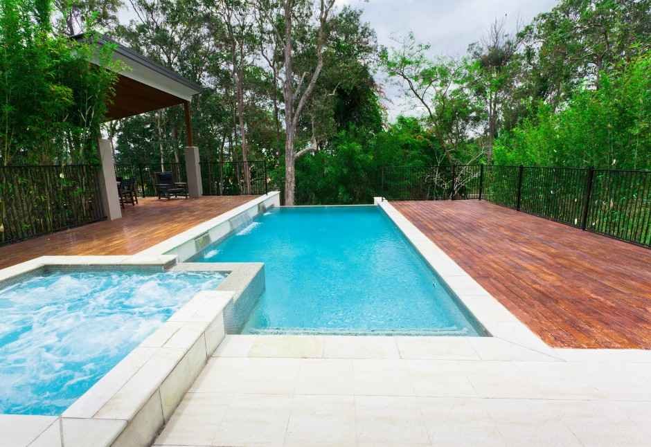 Best Decking Options for Poolside Areas