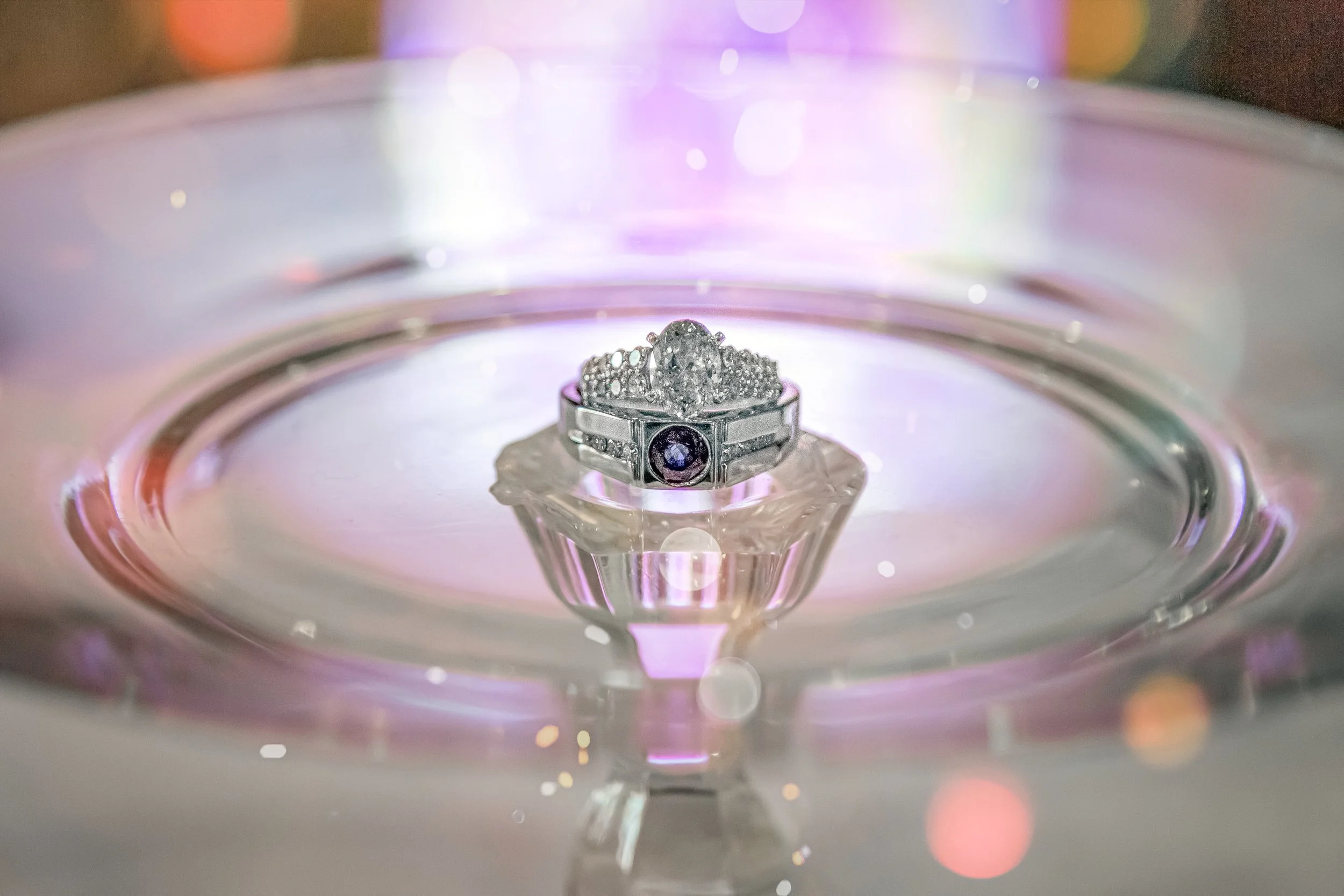 Details Rings light glare.jpg